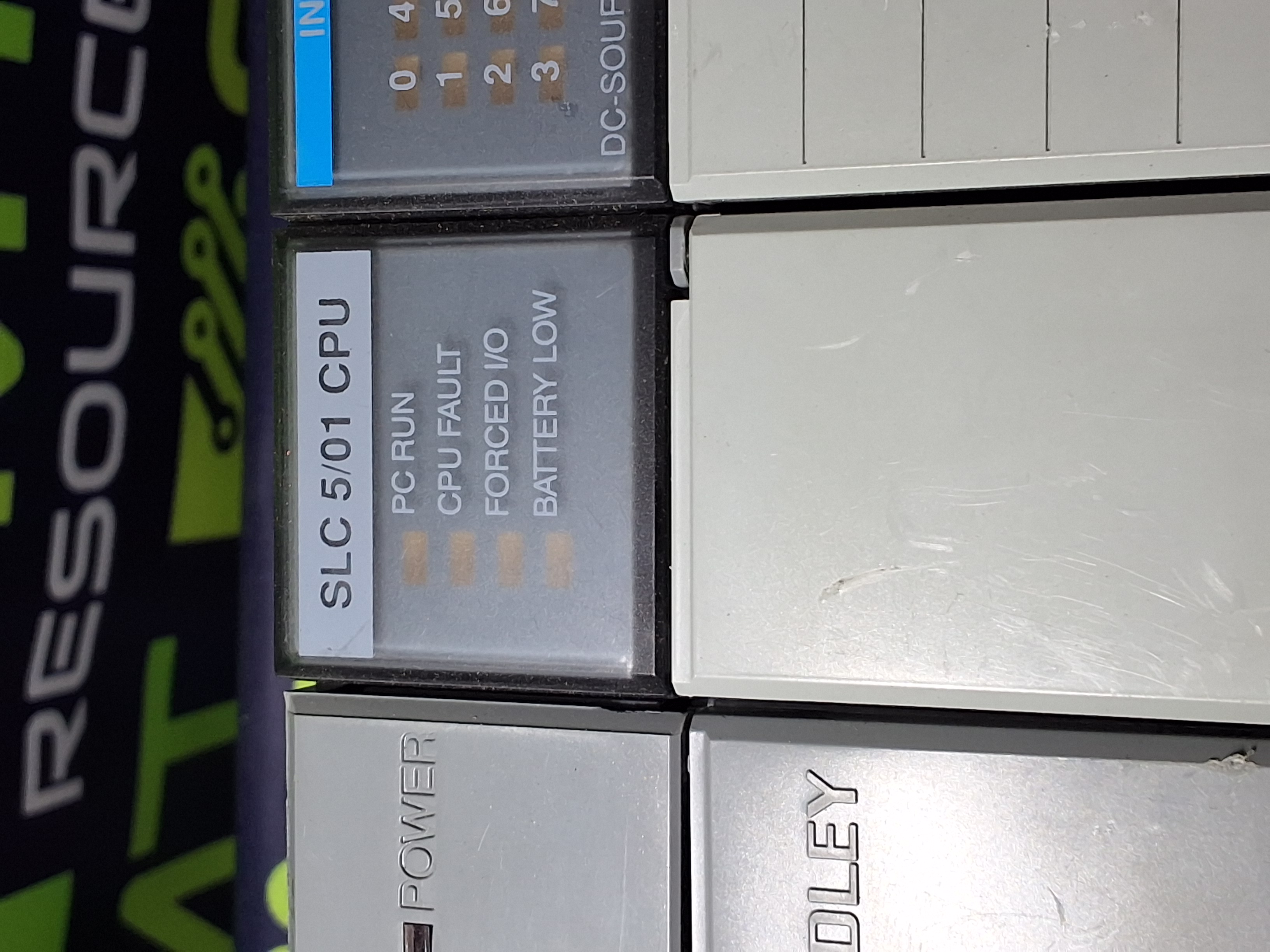 Used ALLEN BRADLEY SLC 500 7-SLOT RACK DC POWER SUPPLY SLC 5/01 CPU MODULE 1746-A7