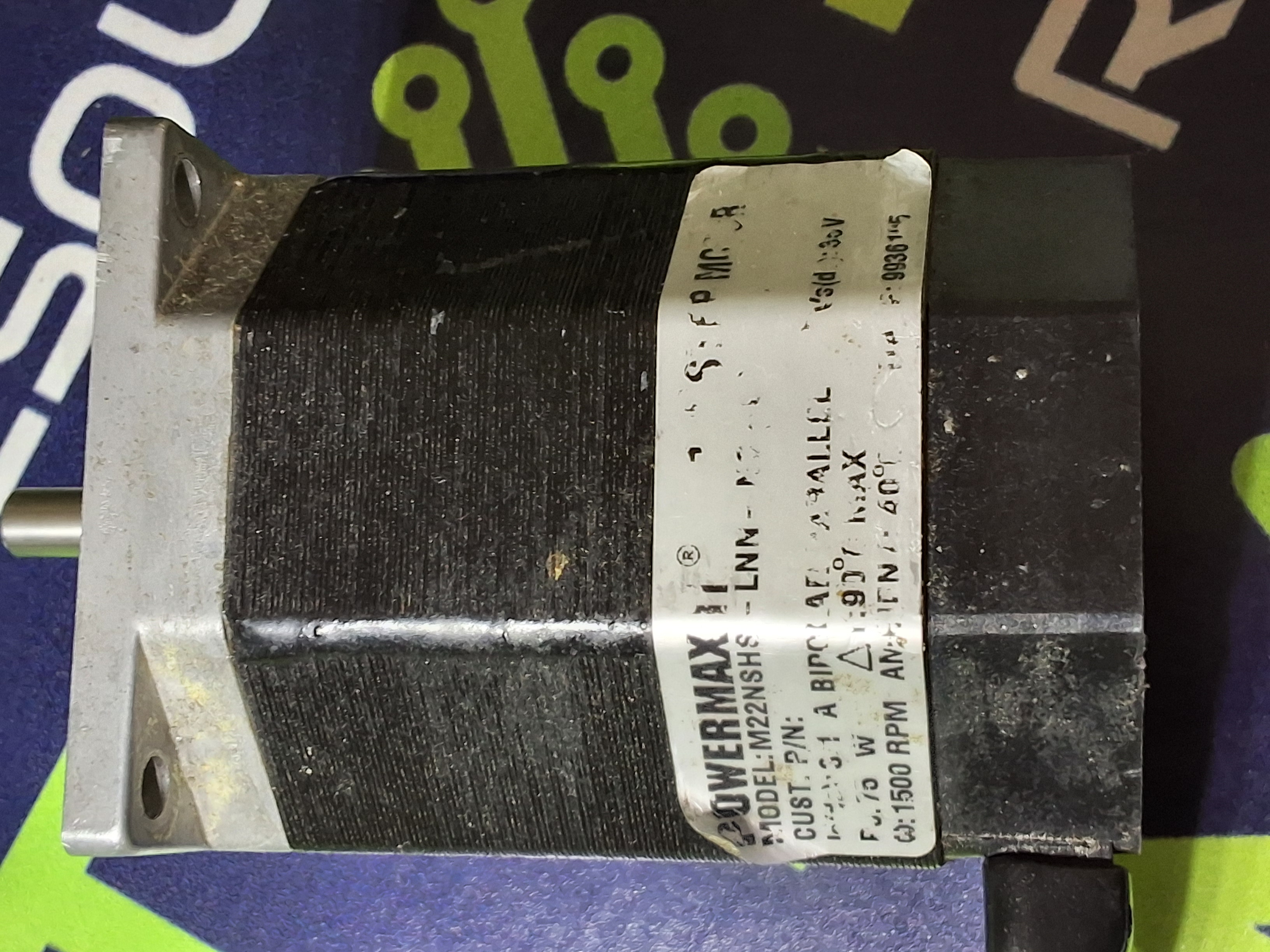 Used POWERMAX II M22NSHS-LNN-NS-02 STEP MOTOR