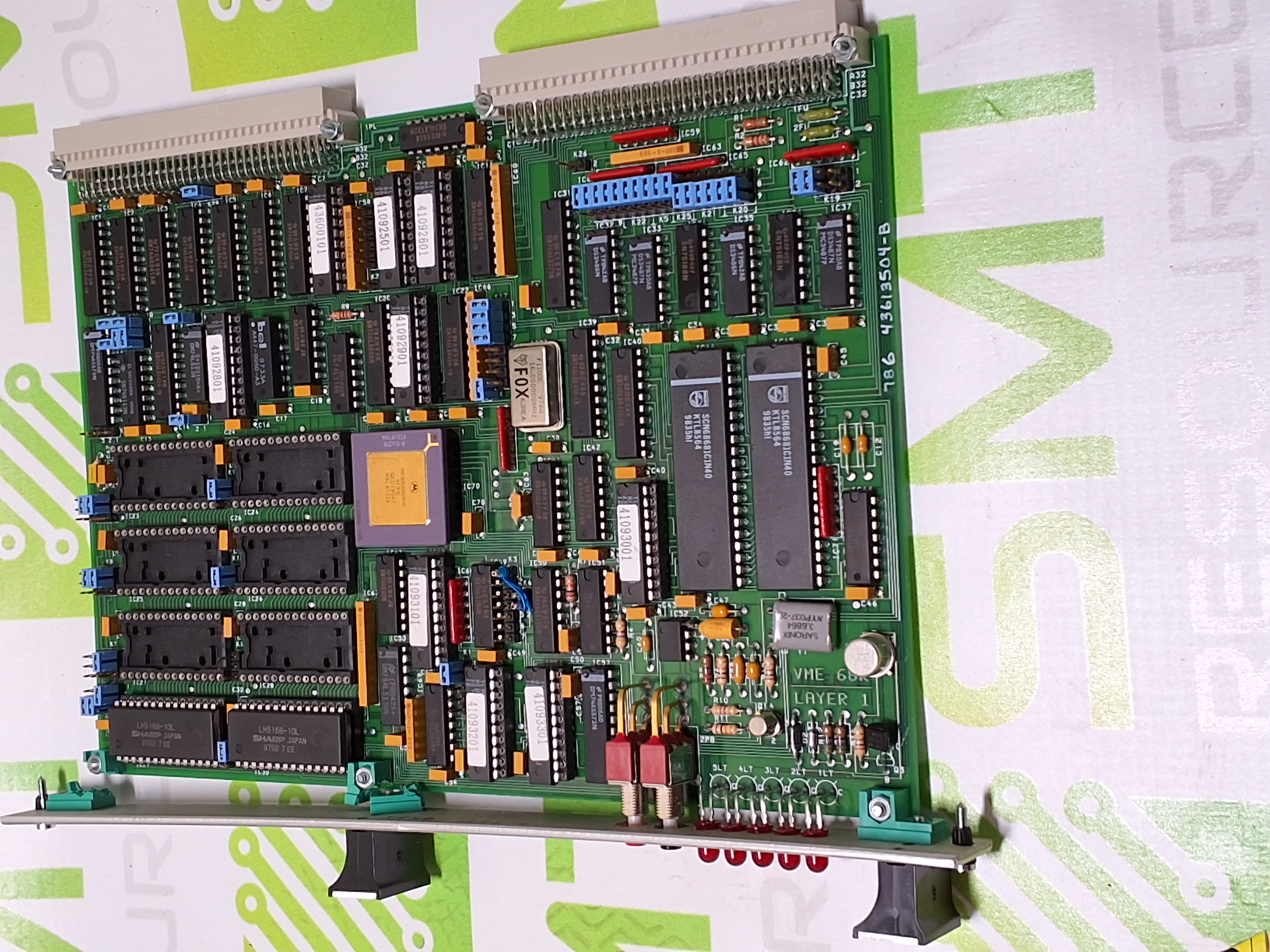 Used UNIVERSAL INSTRUMENTS VME 68K 43613504 REV B