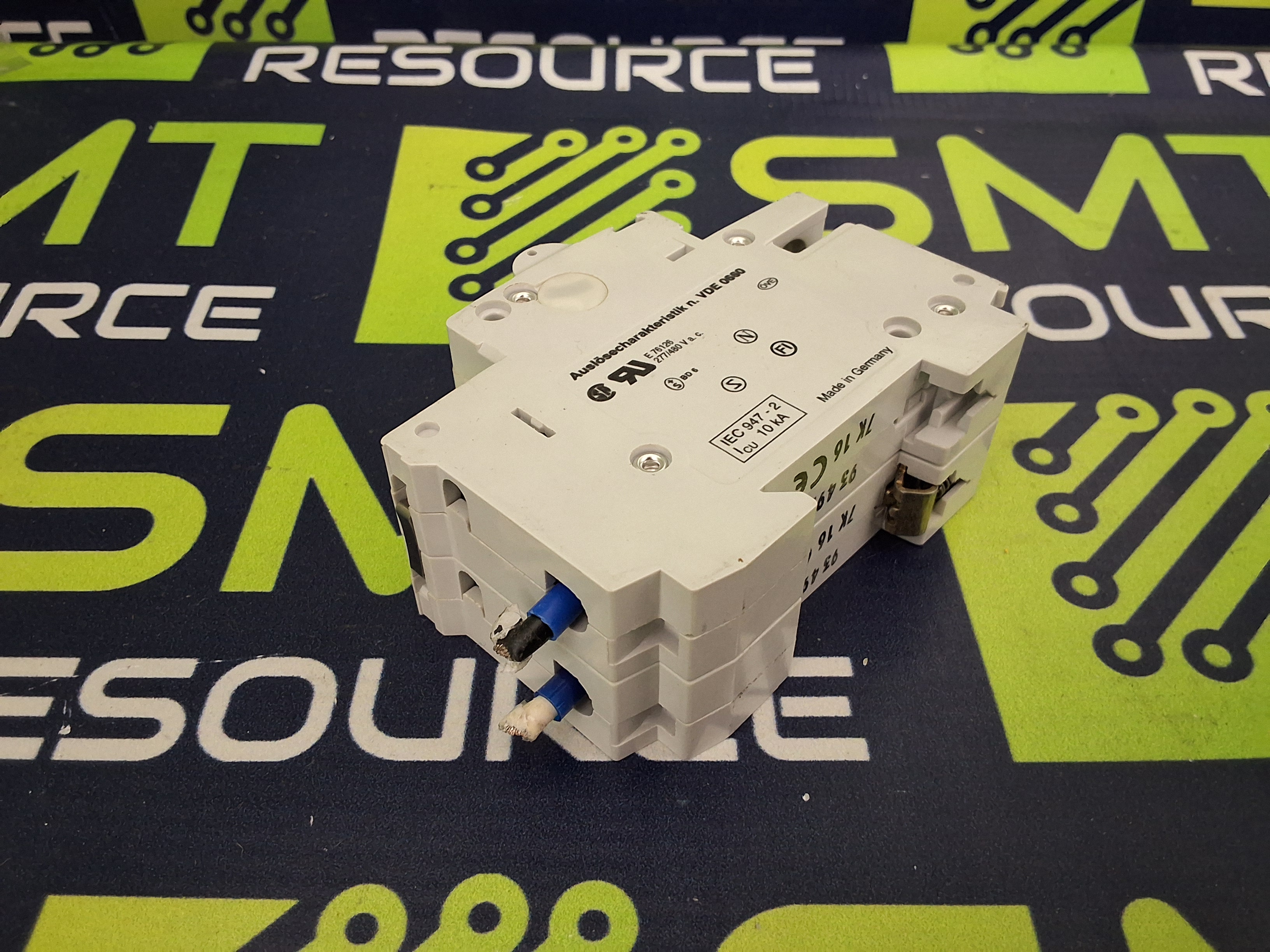 Used ABB S272-K16A MINIATURE CIRCUIT BREAKER 2-POLE 480VAC