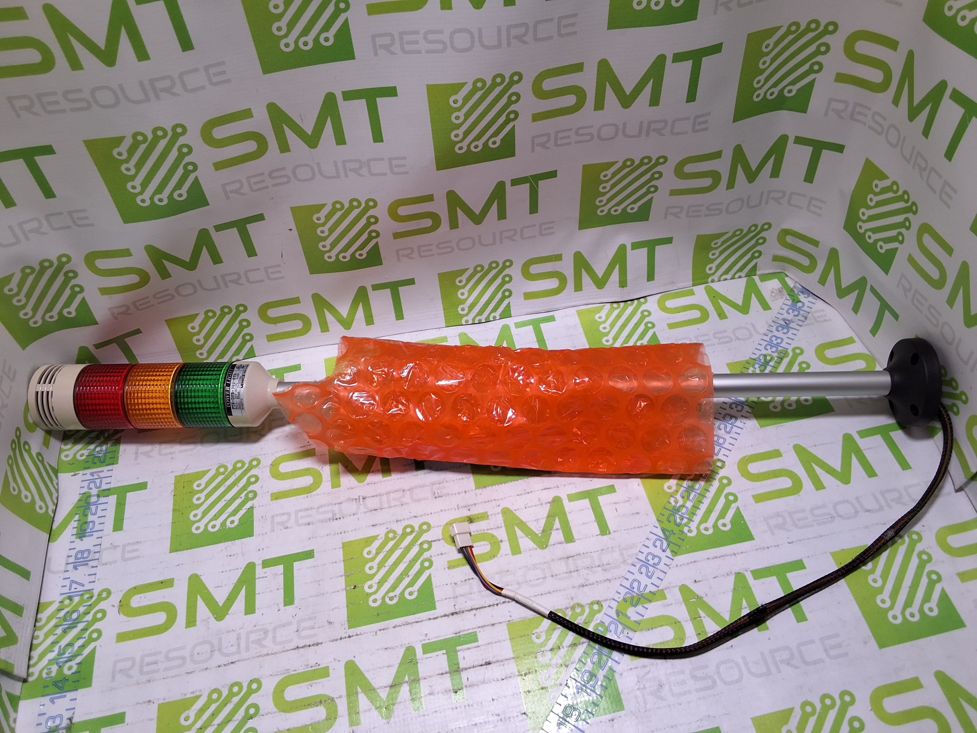 Used MENICS PTE-DPB-302-RYG TOWER LIGHT