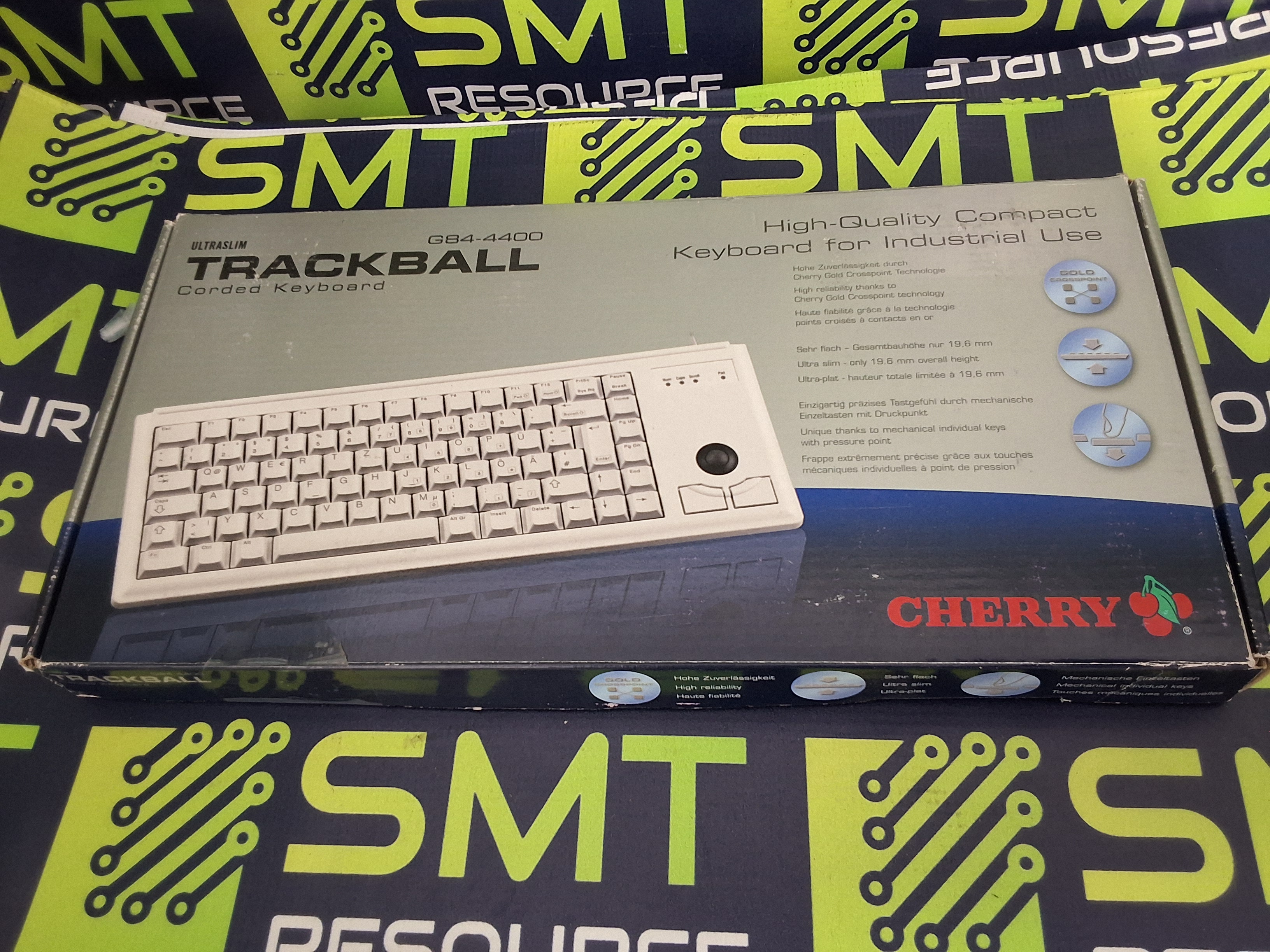 CHERRY G84-4400 ULTRASLIM KEYBOARD INTEGRATED TRACKBALL - BRAND NEW