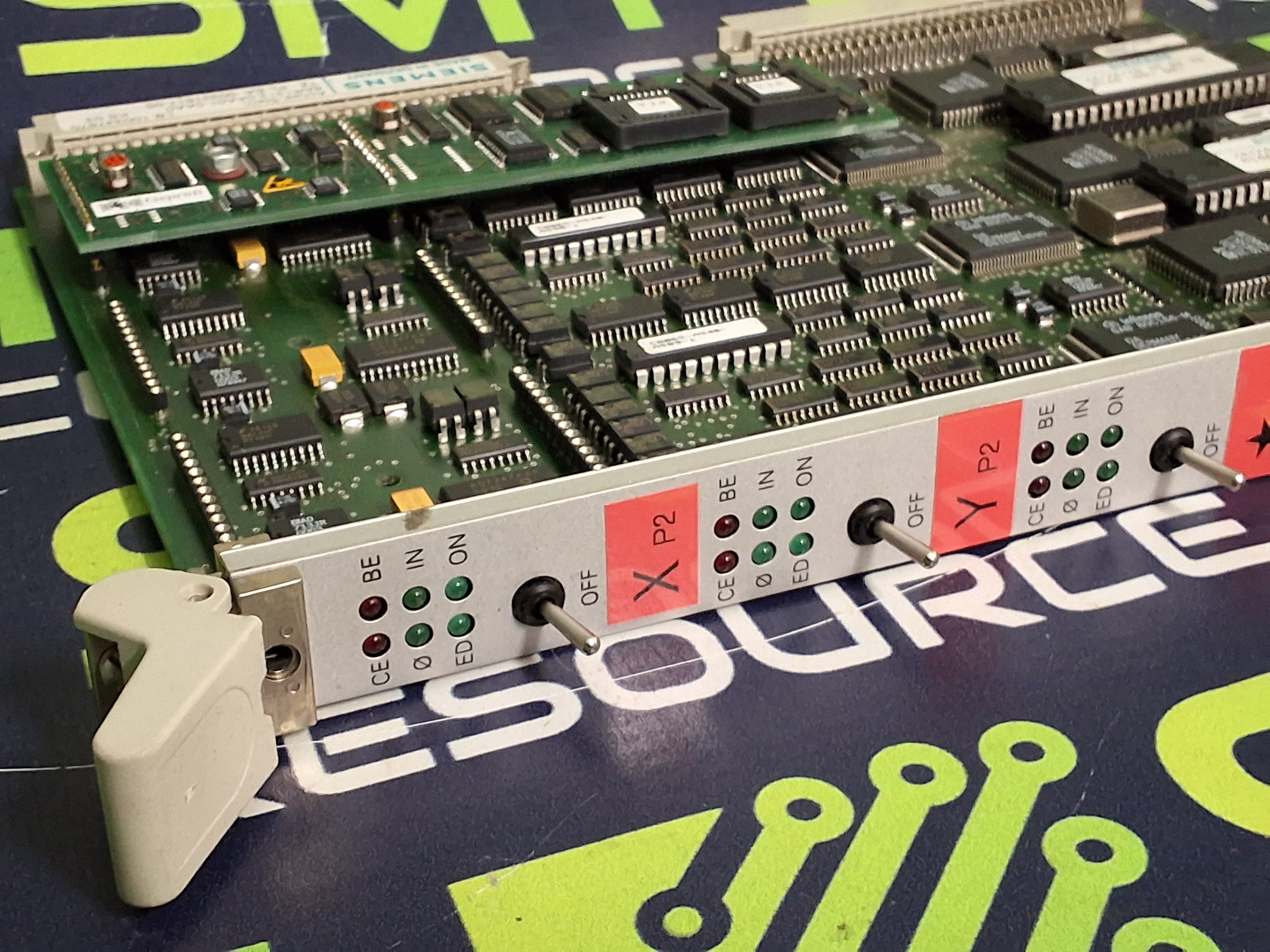 Used SIEMENS 6AR1312-0AA01-0AA0 CIRCUIT BOARD