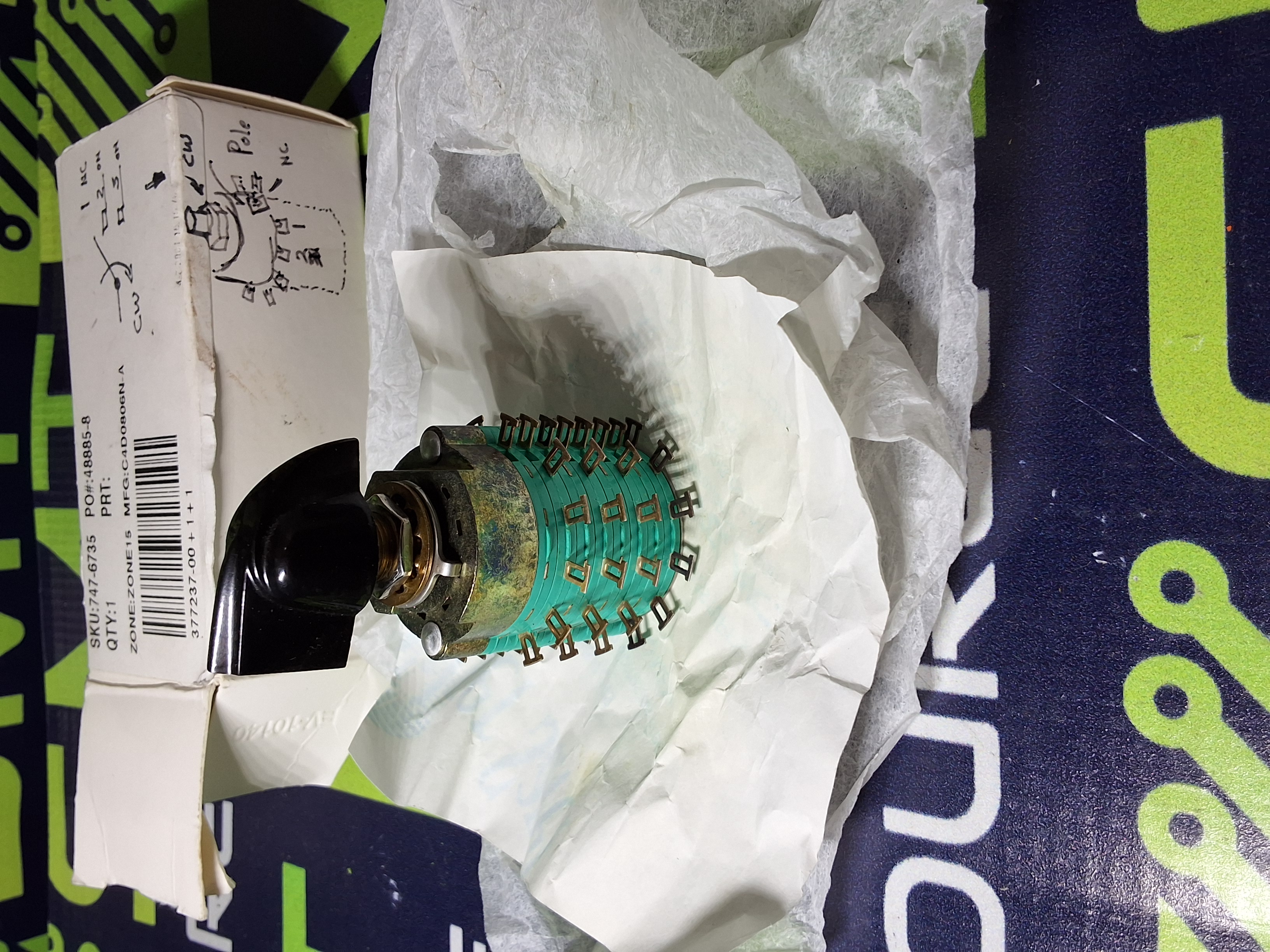 ELECTROSWITCH C4D0806N-A ROTARY SWITCH 8POLES 205 0107 - BRAND NEW