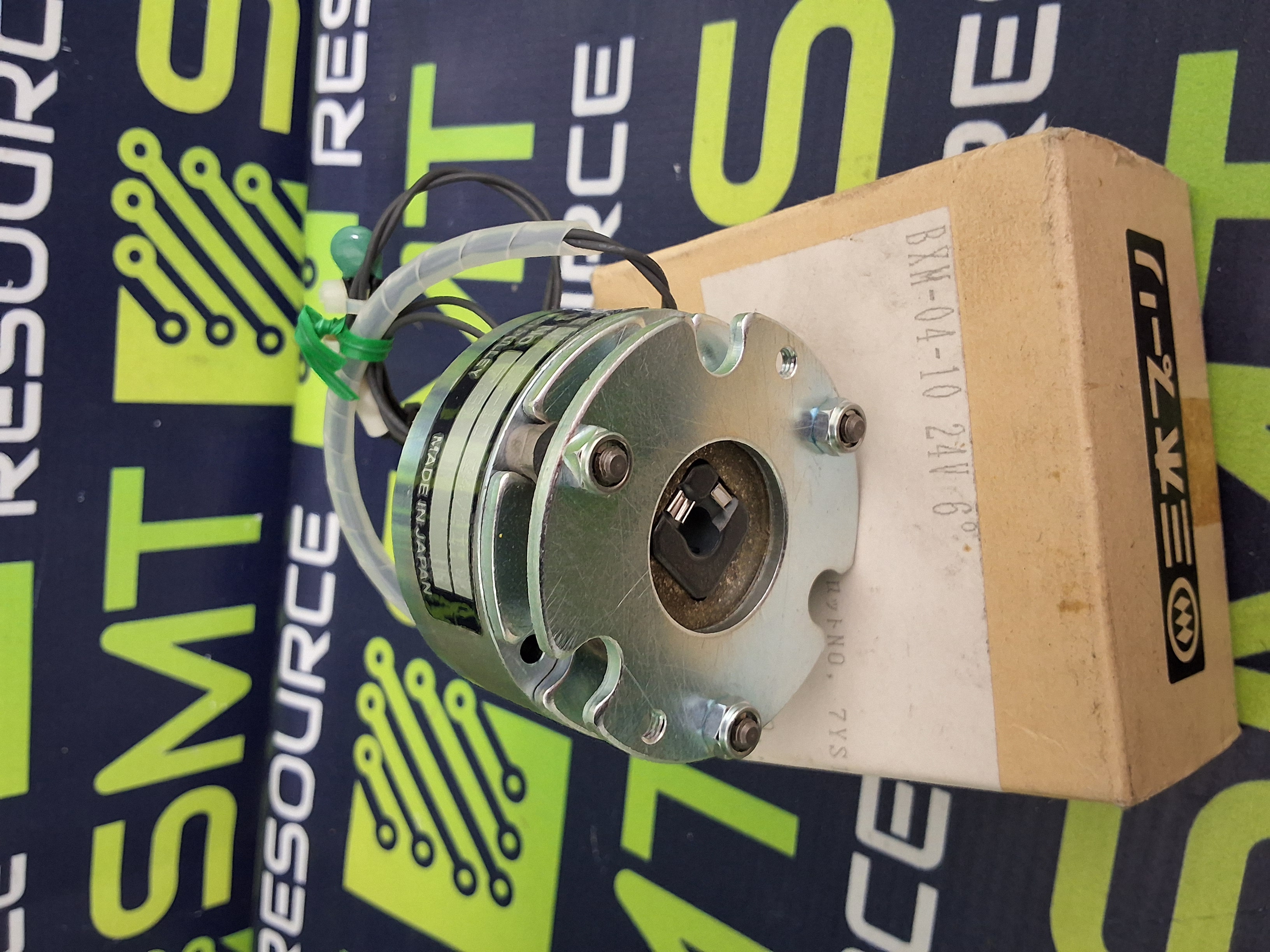 Used MIKI PULLEY BXM-04-10 INDUSTRIAL MAGNETIC BRAKE 24V
