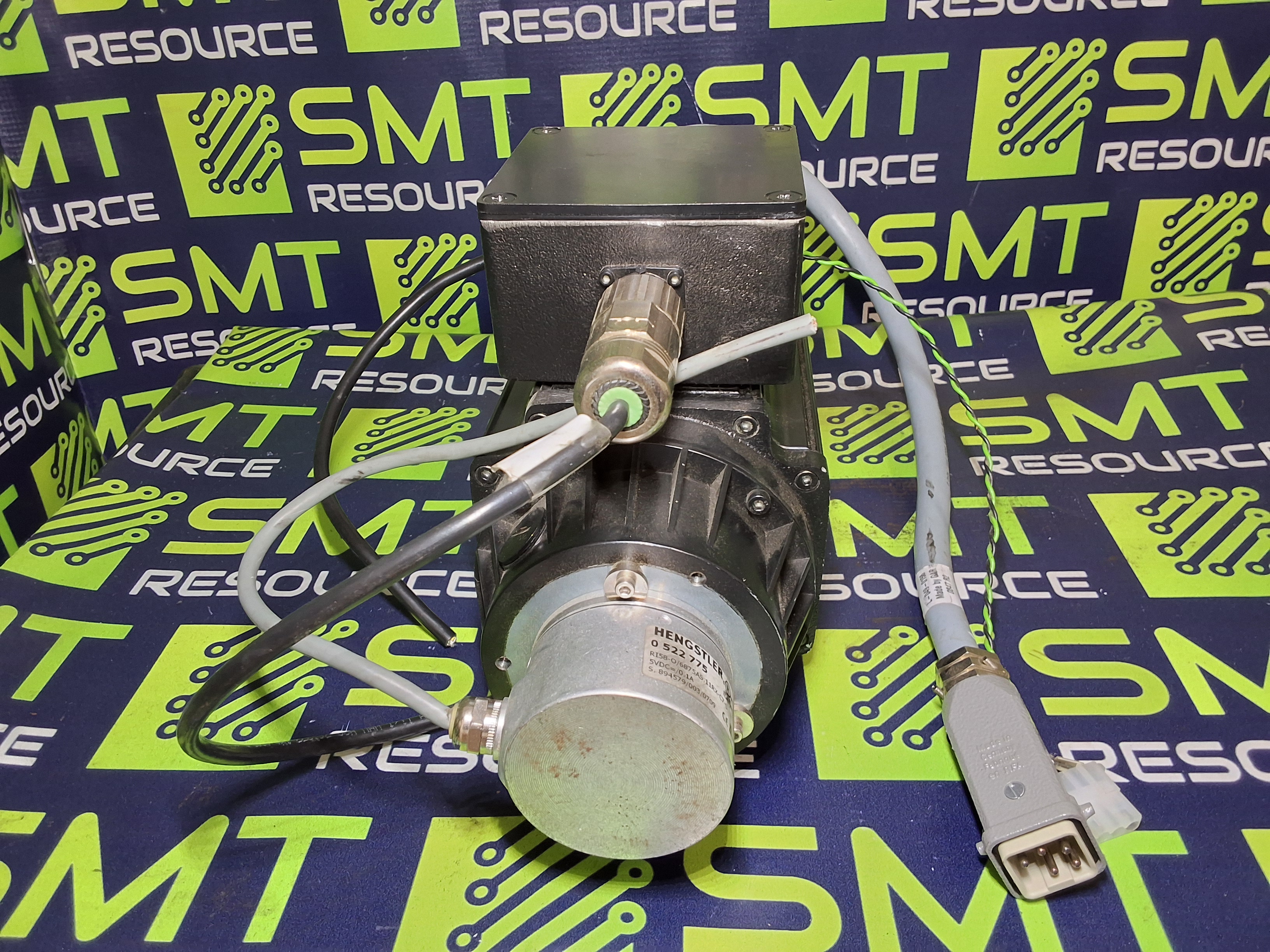 Used SSD PARVEX LX650CHR6502 BRUSHLESS SERVO MOTOR WITH AKN 30 GERWAH PF 02/08 MOTOR COUPLER