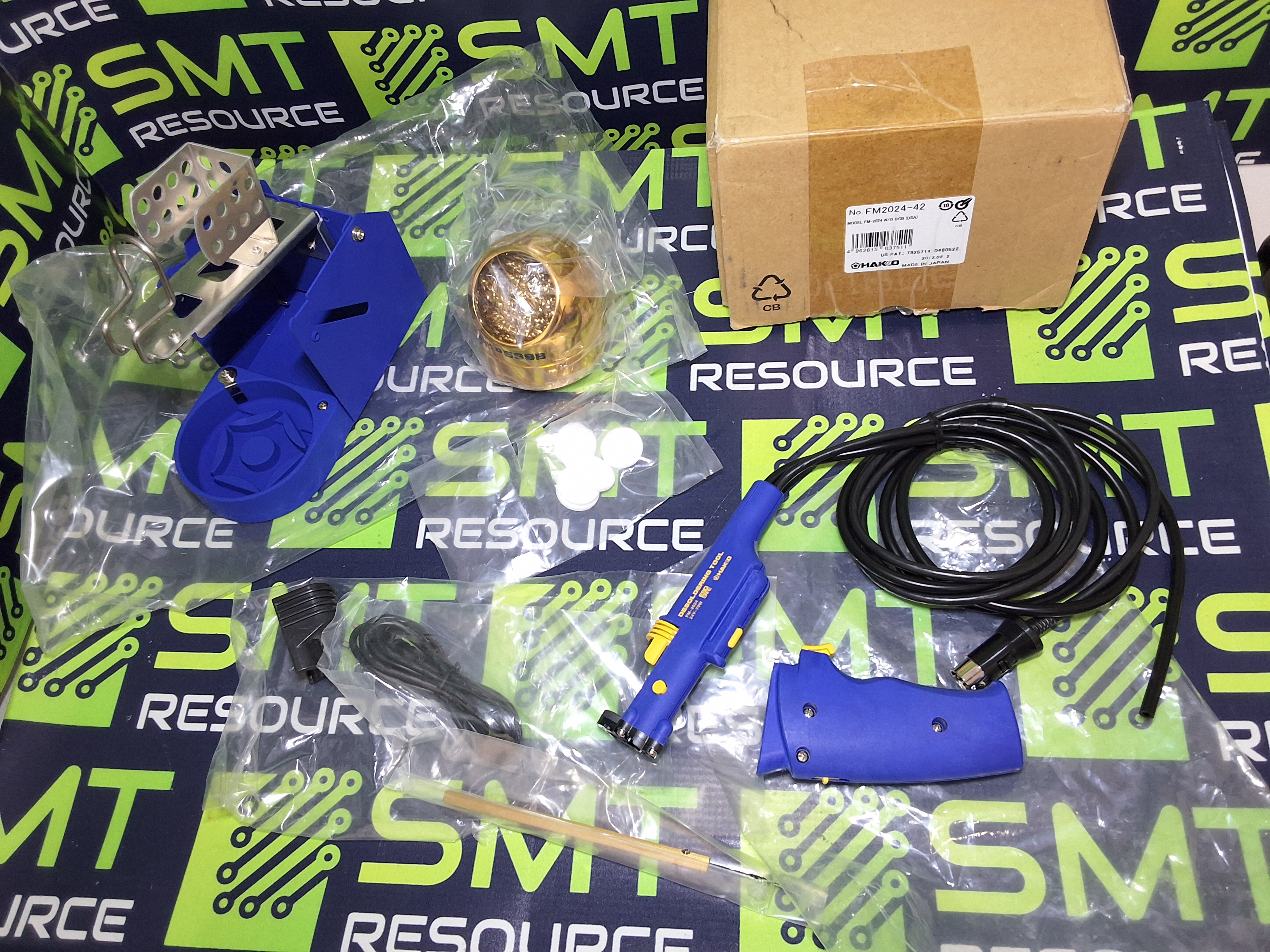 HAKKO FM2024-42 - DESOLDERING HANDPIECE WITH ACCESSORIES FM-2024 - BRAND NEW