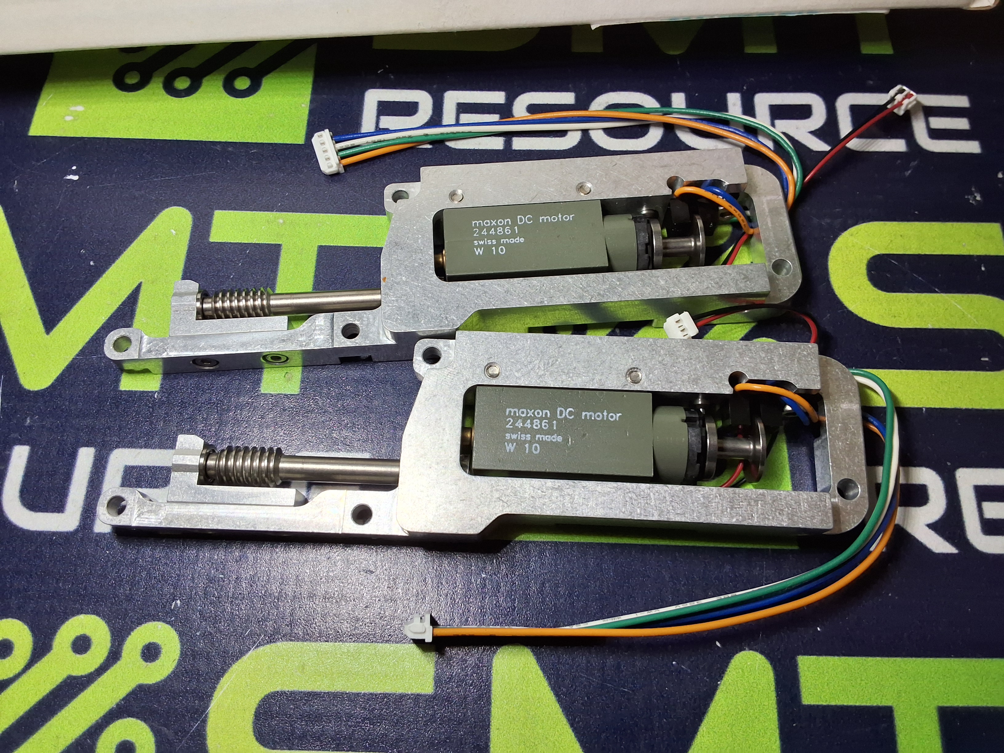 SIEMENS 00327000S01 DRIVE SII - MAXON MOTOR 244861 - BRAND NEW