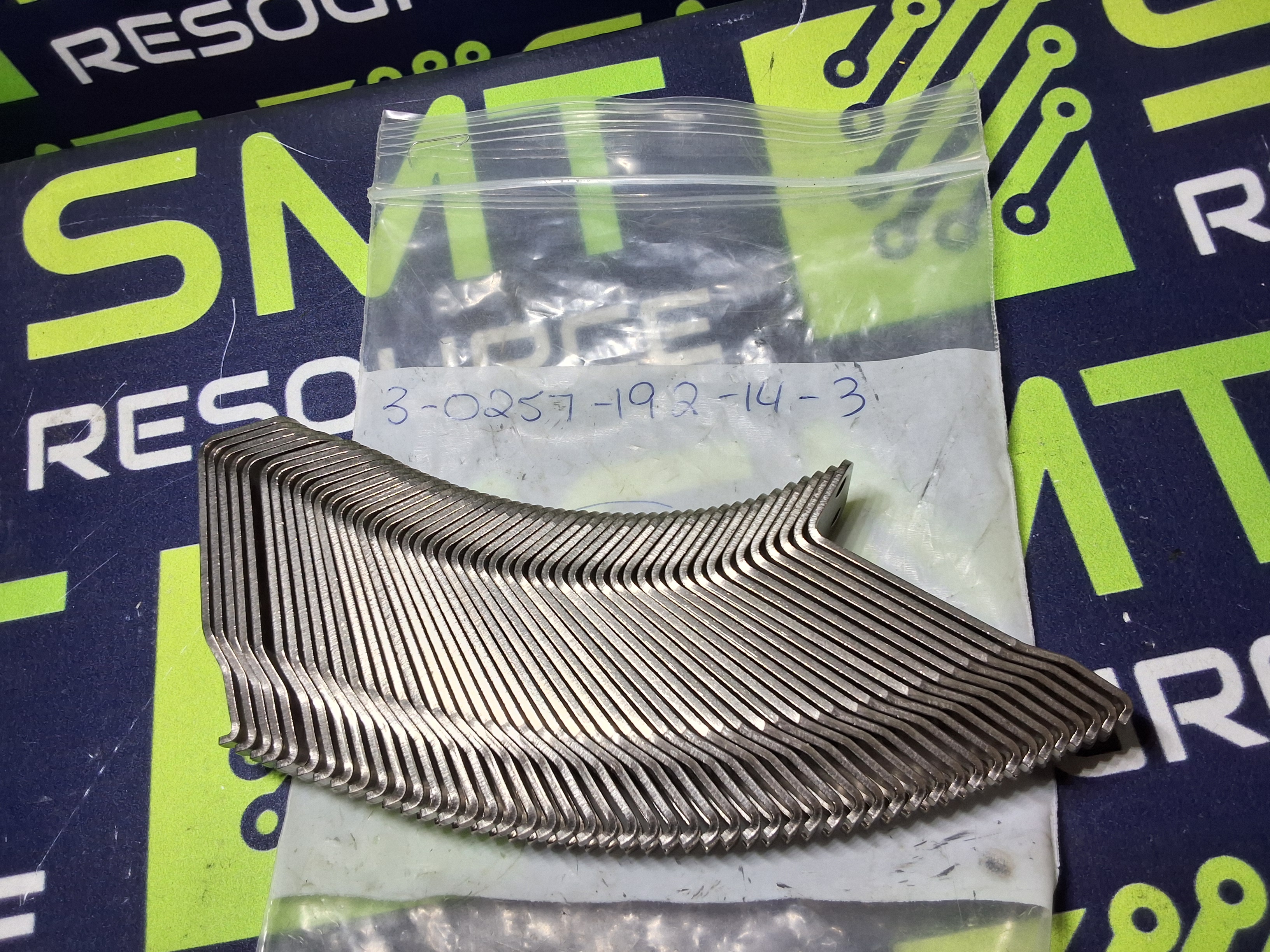 Used Electrovert Wave Solder Machine 3-0257-192-14-3 Titanium Rail Fingers