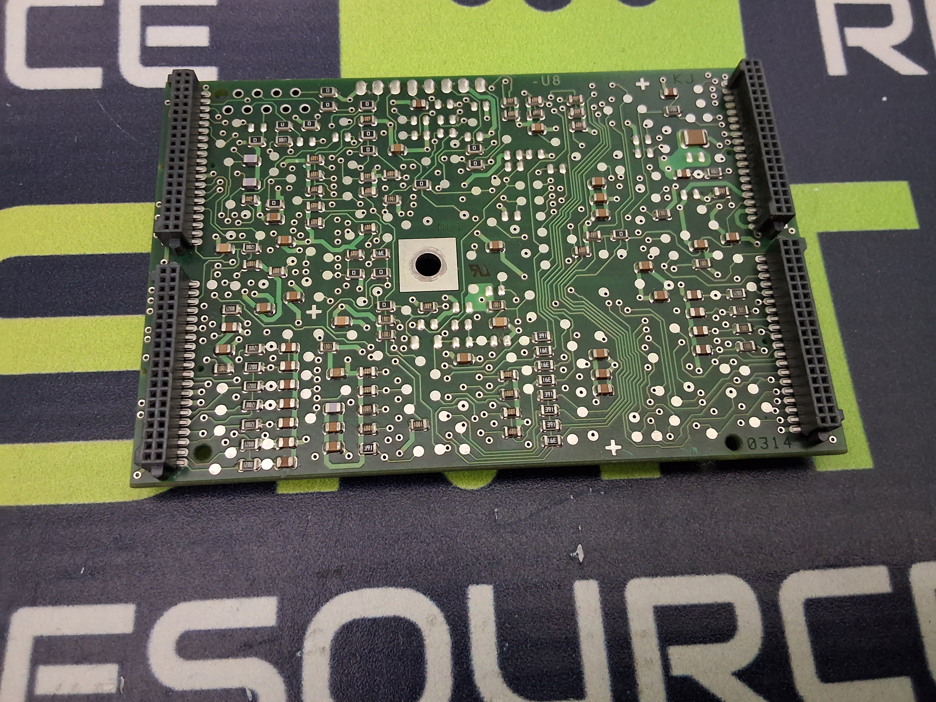Used SIEMENS G32918-K0113-U501-03-U8 PROCESSOR / MODULE CIRCUIT BOARD    