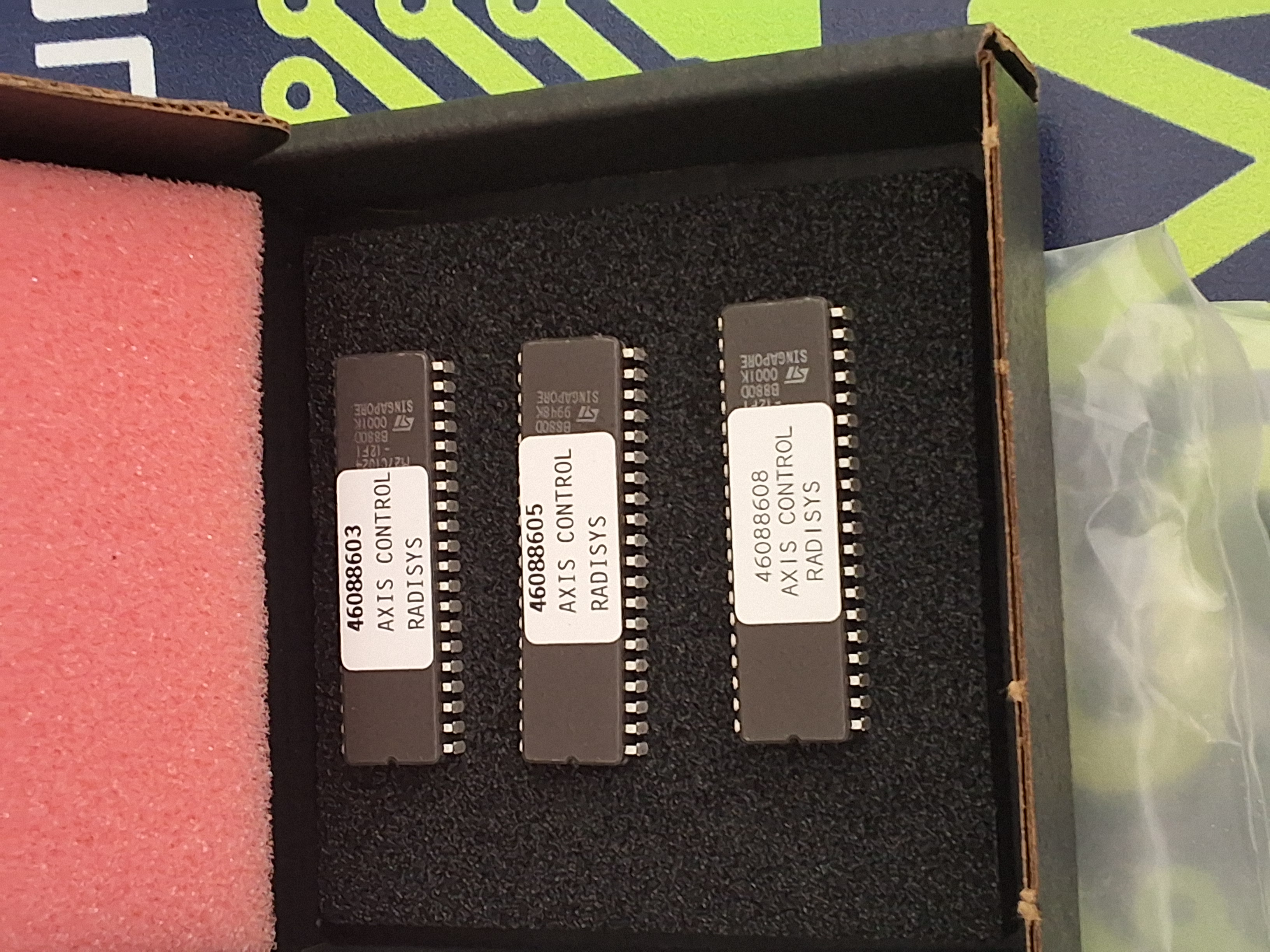 RADISYS AXIS CONTROL CHIP / PROMS SET 46088603 / 46088605 / 46088608 - BRAND NEW
