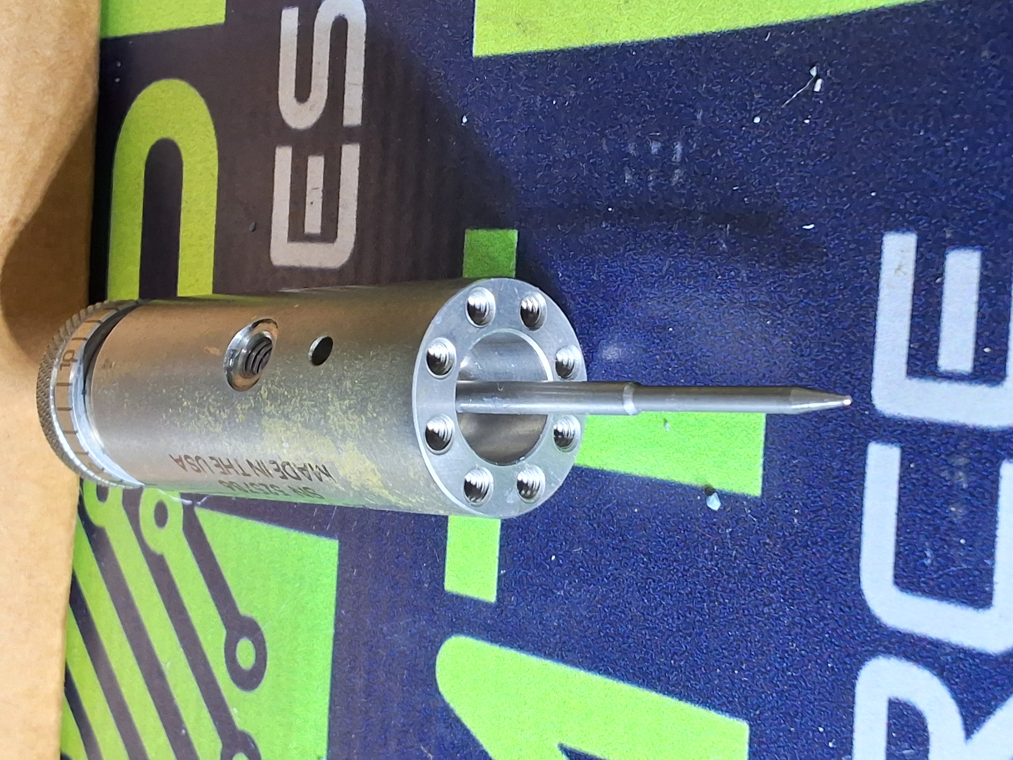 Used NORDSON EFD 781 AIR PRESSURE VALVE ASSEMBLY 70PSI (4.8 BAR) 7021600