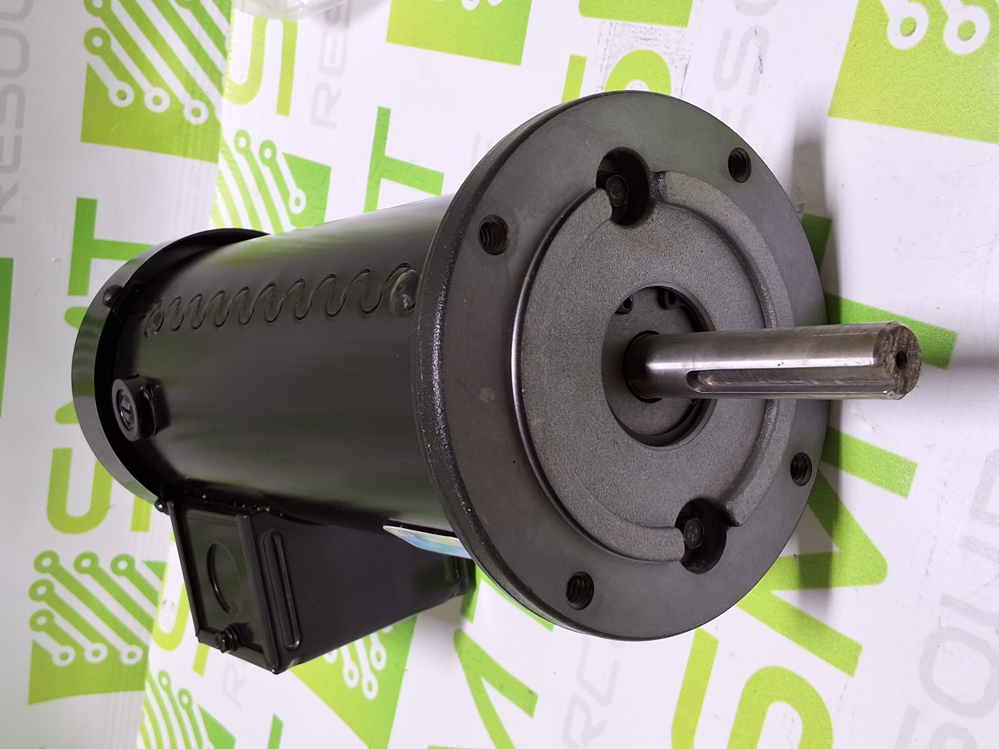 LEESON CM34D25FC2B DC PERMANENT MAGNET MOTOR 2-5001-304-00-0 - BRAND NEW