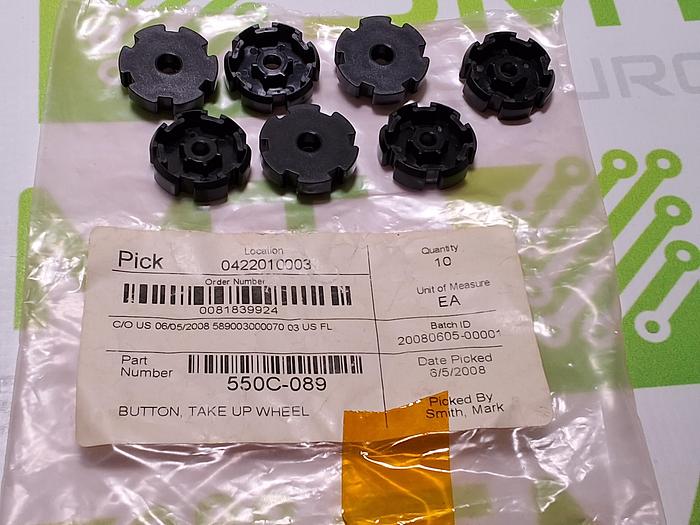 UNIVERSAL INSTRUMENTS 550C-089 TAKE UP WHEEL BUTTON - LOT OF 7 - NEW