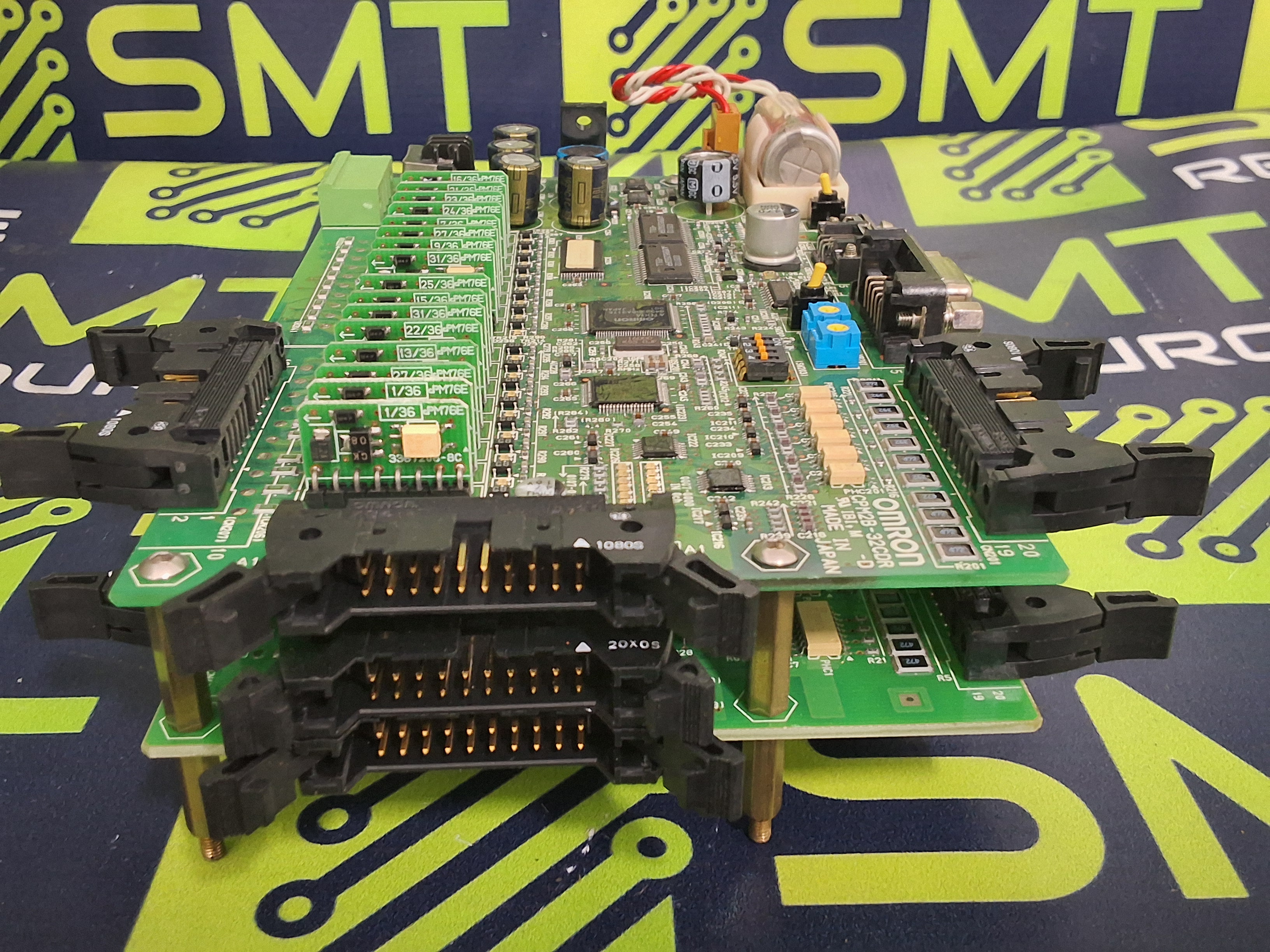 Used OMRON CPM2B-32CDR WITH OMRON CPM2B-32EDR CONTROLLER ASSEMBLY BOARD