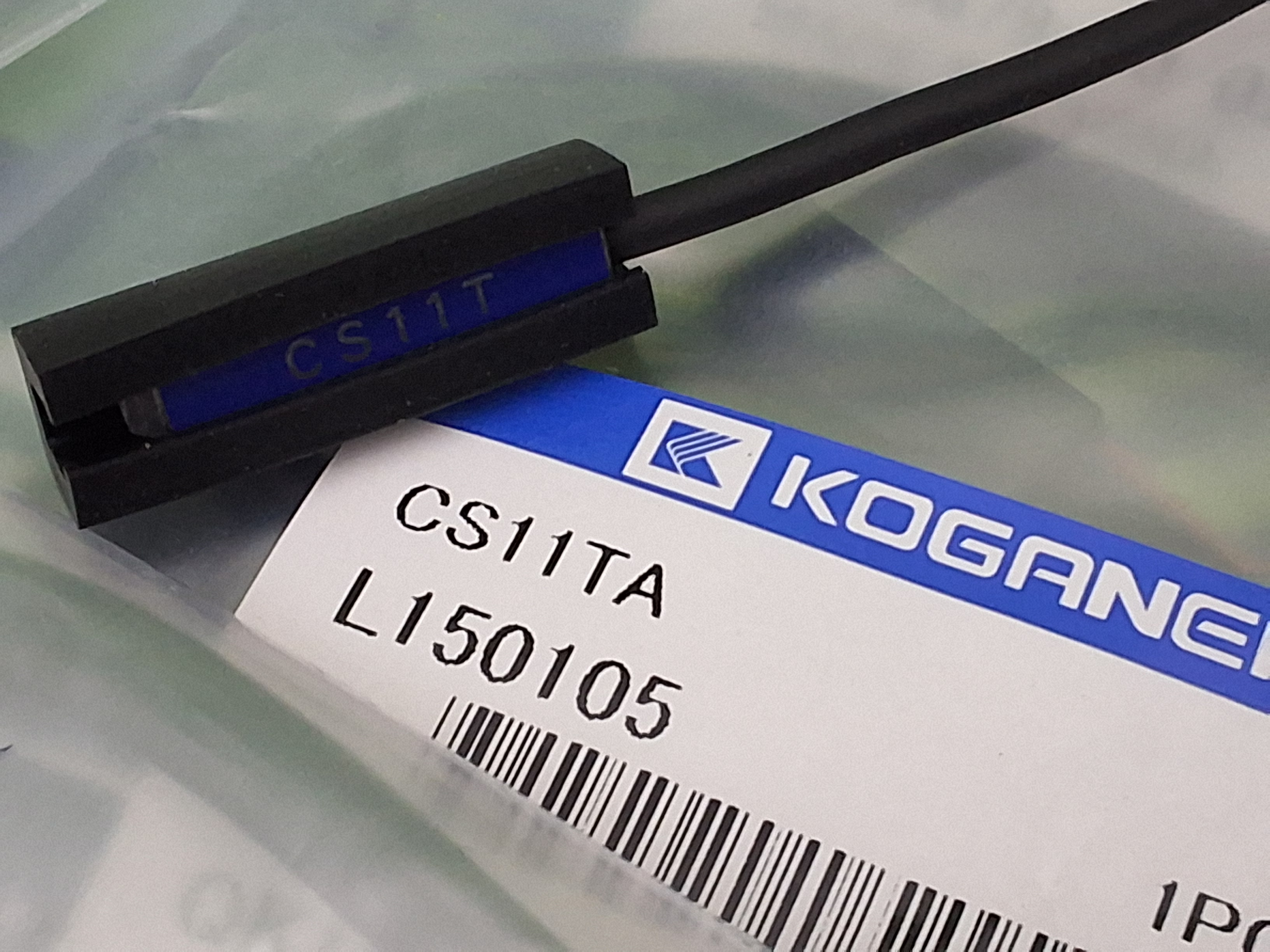 KOGANEI CS11T REED-TYPE SENSOR SWITCH - LOT OF 2 UNITS - BRAND NEW