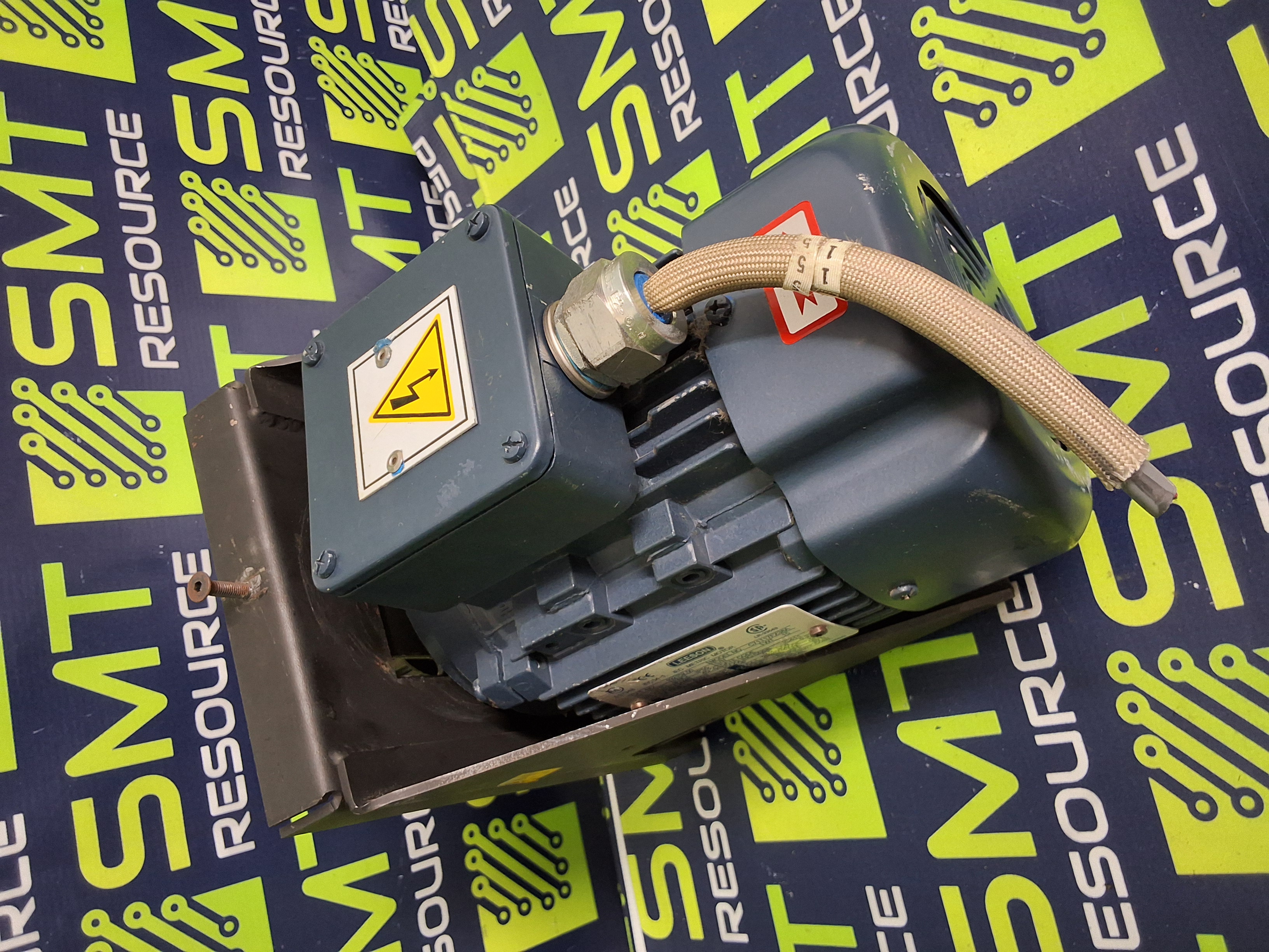 Used LEESON C71T17FZ38A / 192152.00 IEC METRIC MOTOR 60/50Hz