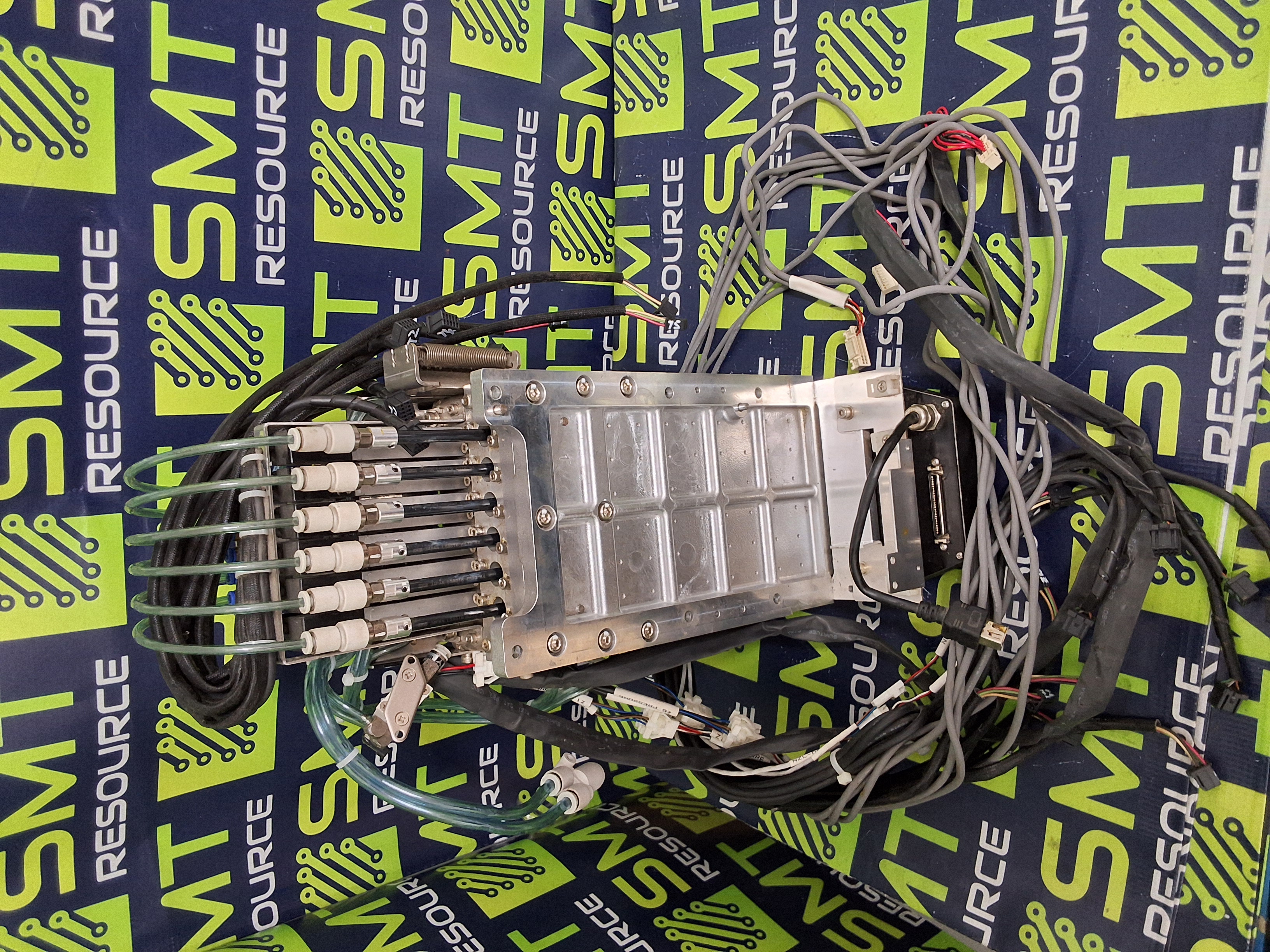 Used JUKI FX-3RAL PICK AND PLACE HEAD ASSEMBLY FX-3RA_LR WITH CYBEROPTICS 8015218 LNC 60 LASERALIGN SENSOR