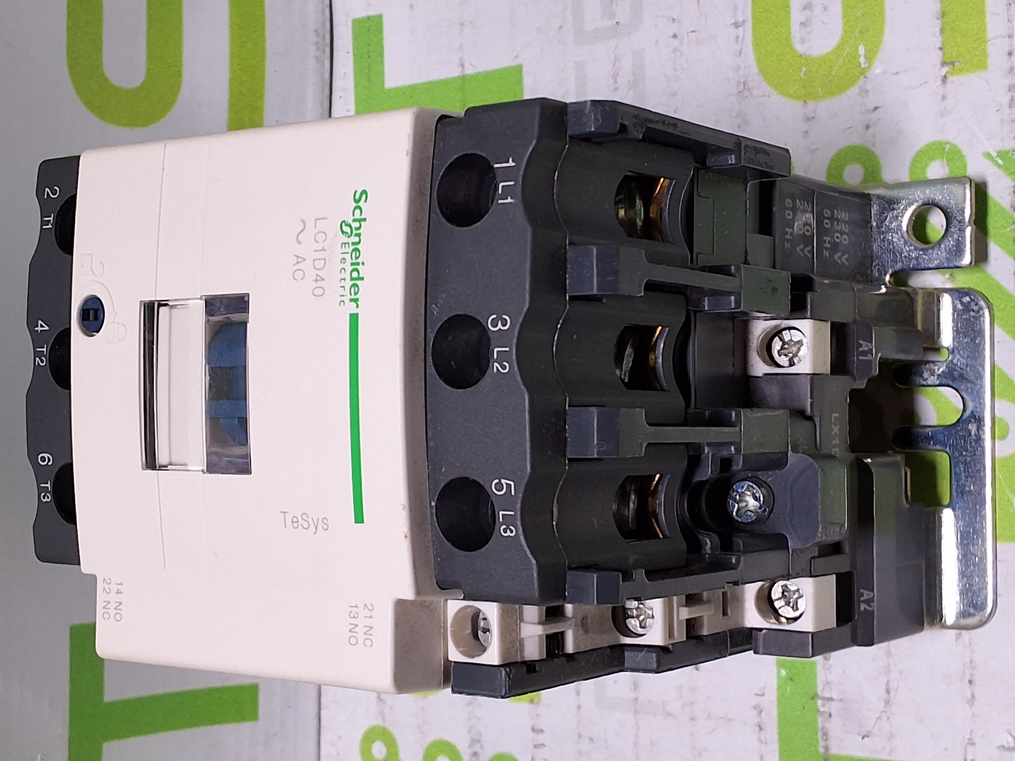 Used SCHNEIDER ELECTRIC LC1D40 CONTACTOR