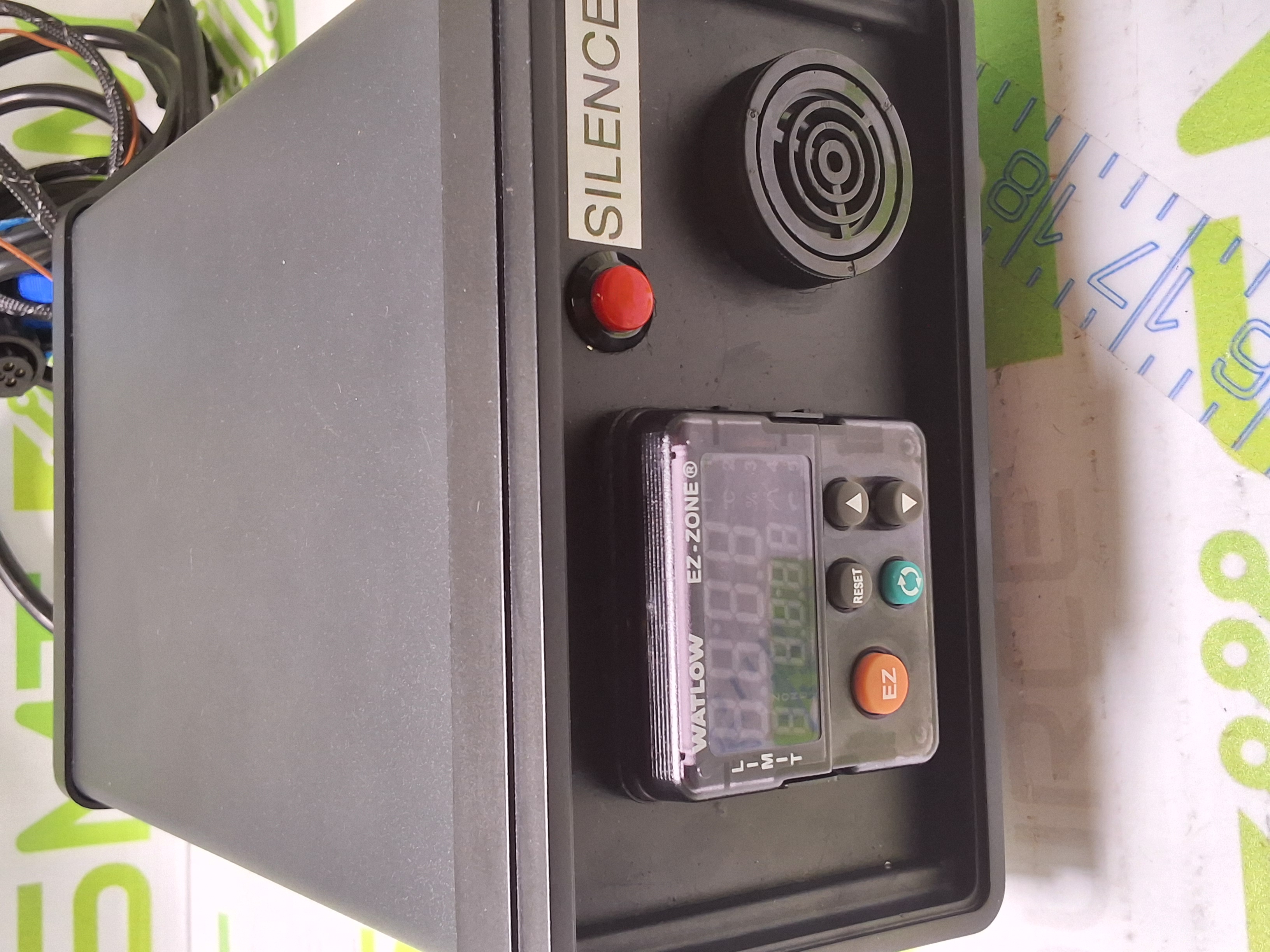 Used WATLOW EZ-ZONE COLUMN HEATER CONTROLLER FIA LAB INTRUMENTS PLUS