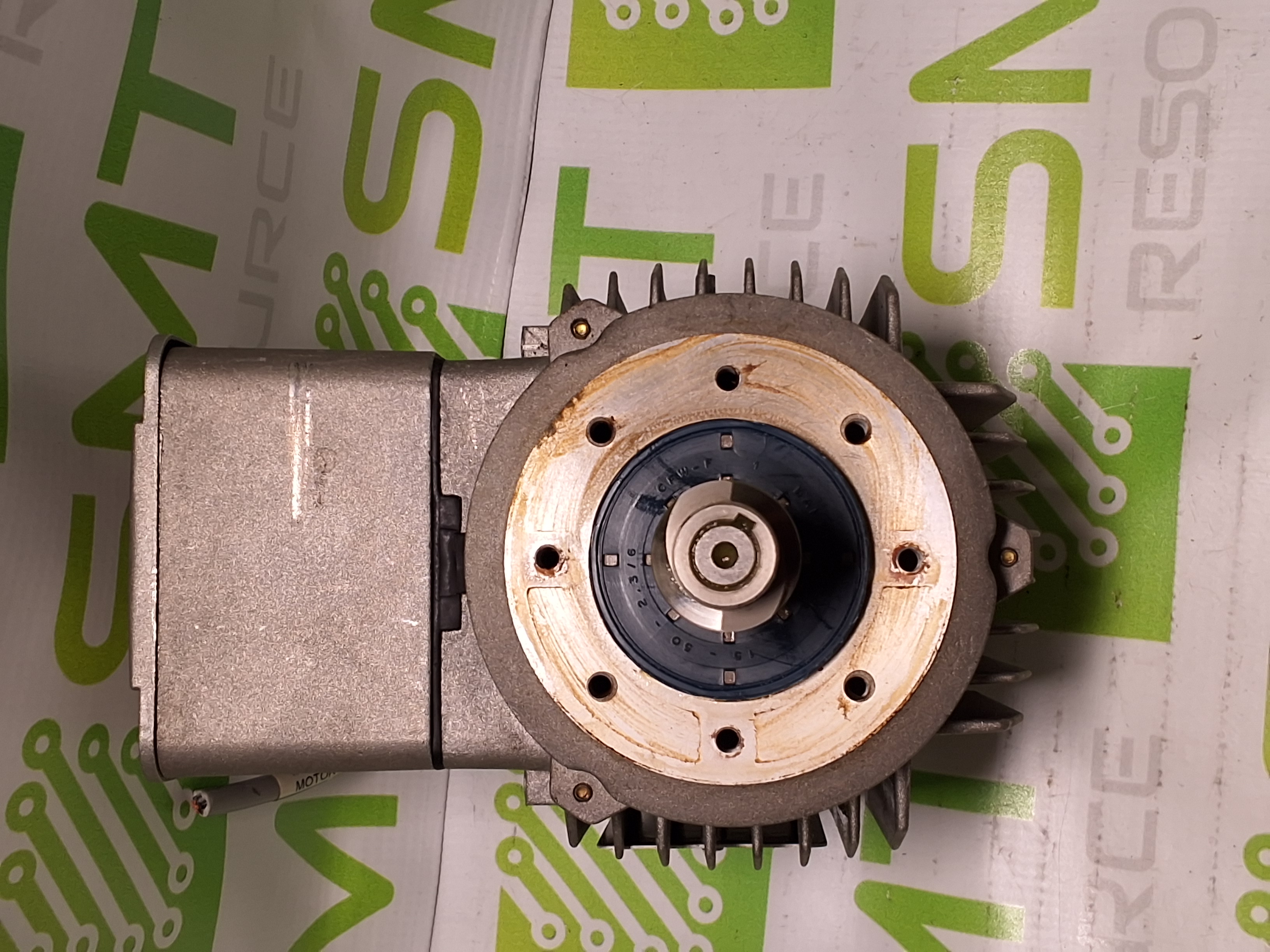 Used SOLTEC 3 LS63/T MOTOR