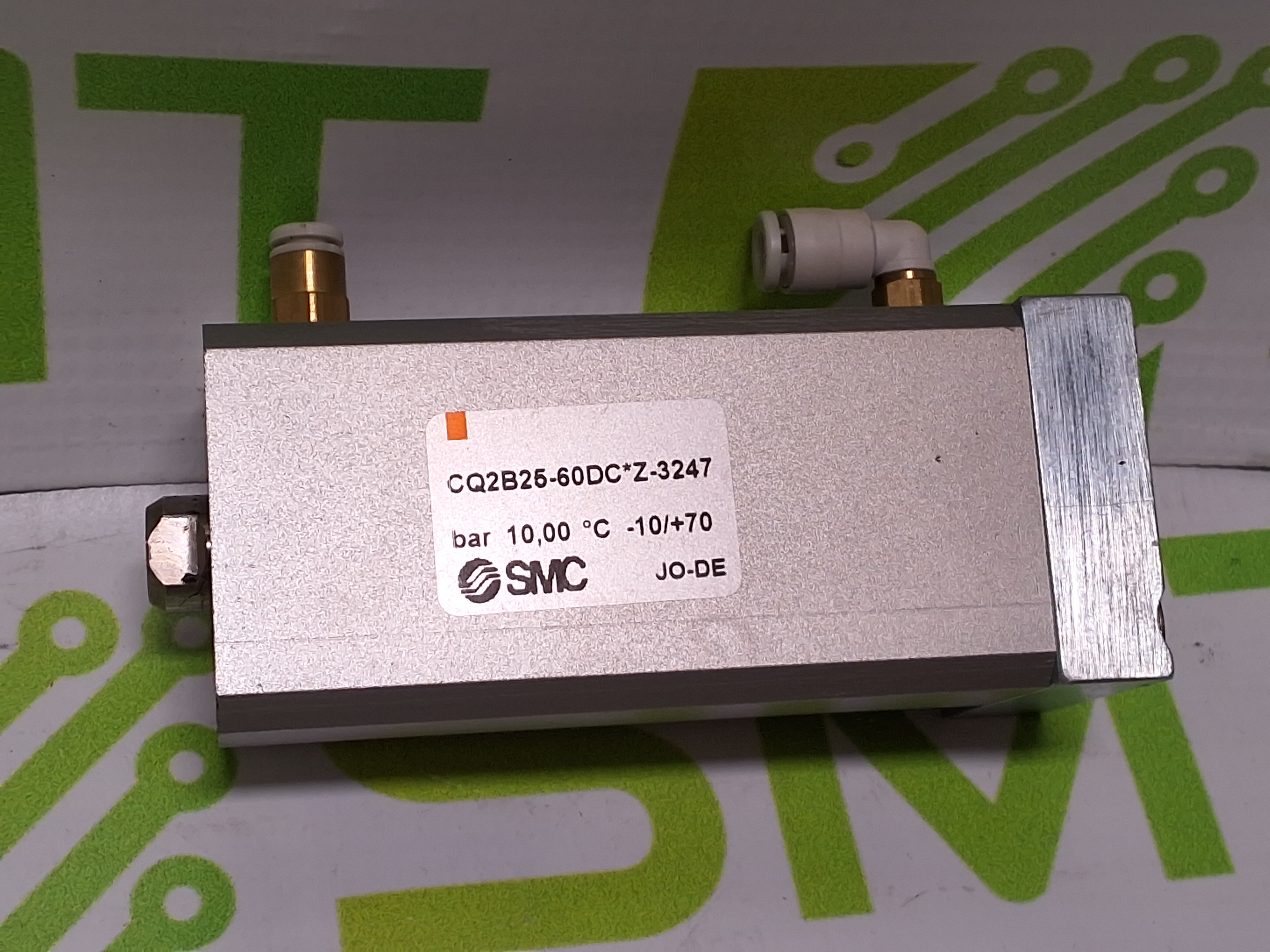 Used SMC CQ2B25-60DC*Z-3247 COMPACT CYLINDER