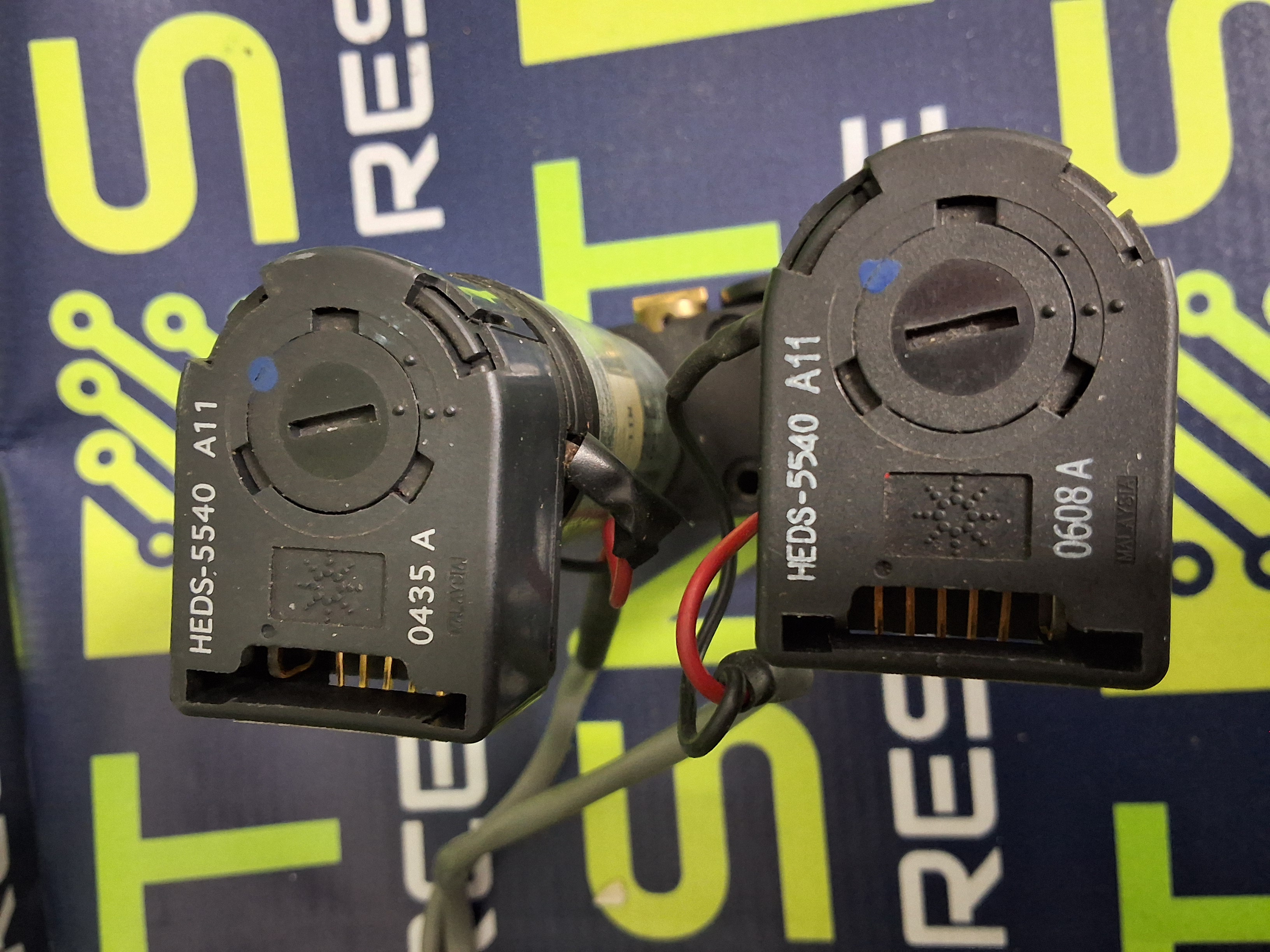 Used MAXON A-MAX 202813 GEAR MOTOR 0355115A