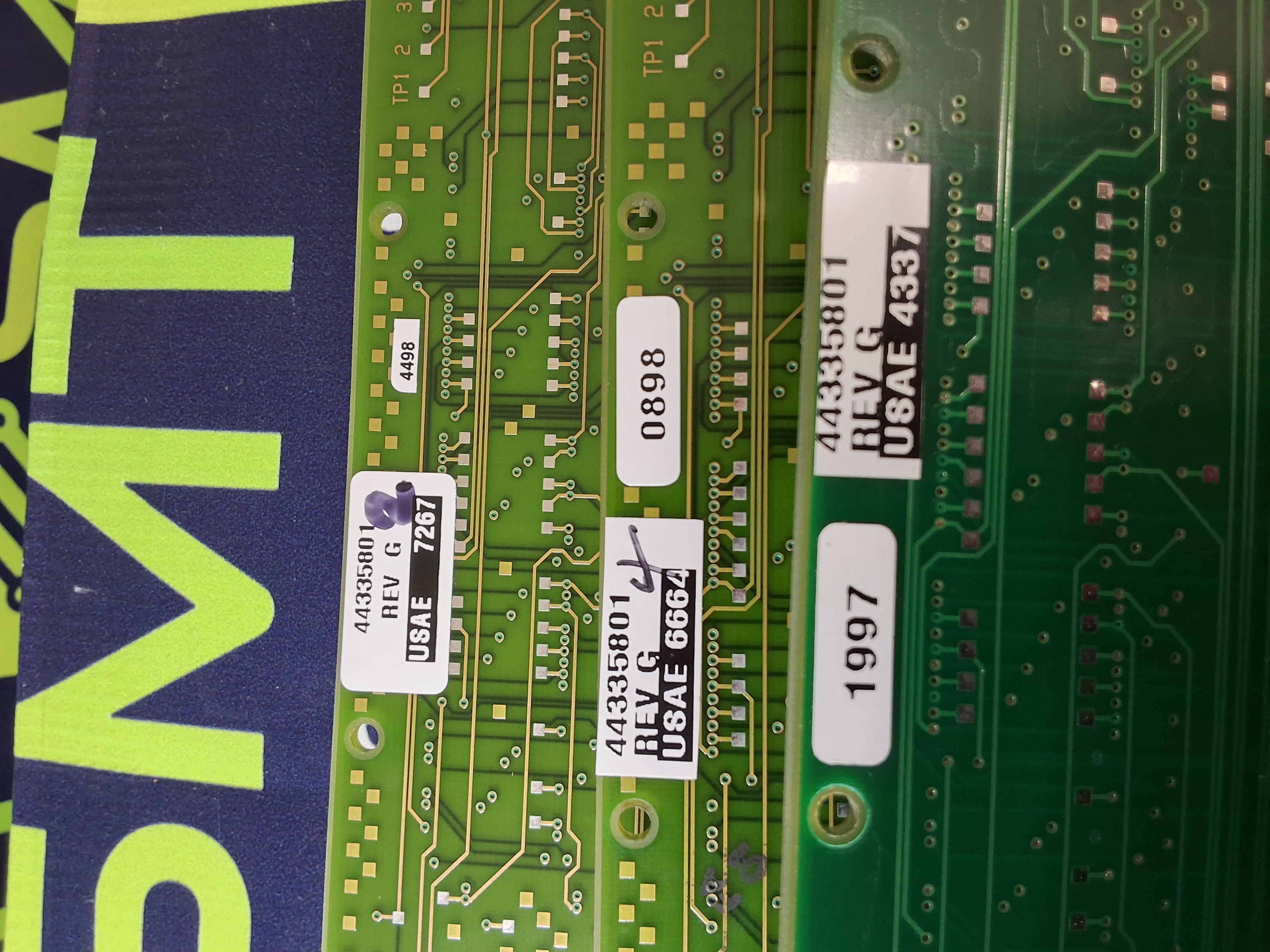 Used UNIVERSAL INSTRUMENTS 44335801 FEEDER INTERFACE PCA 