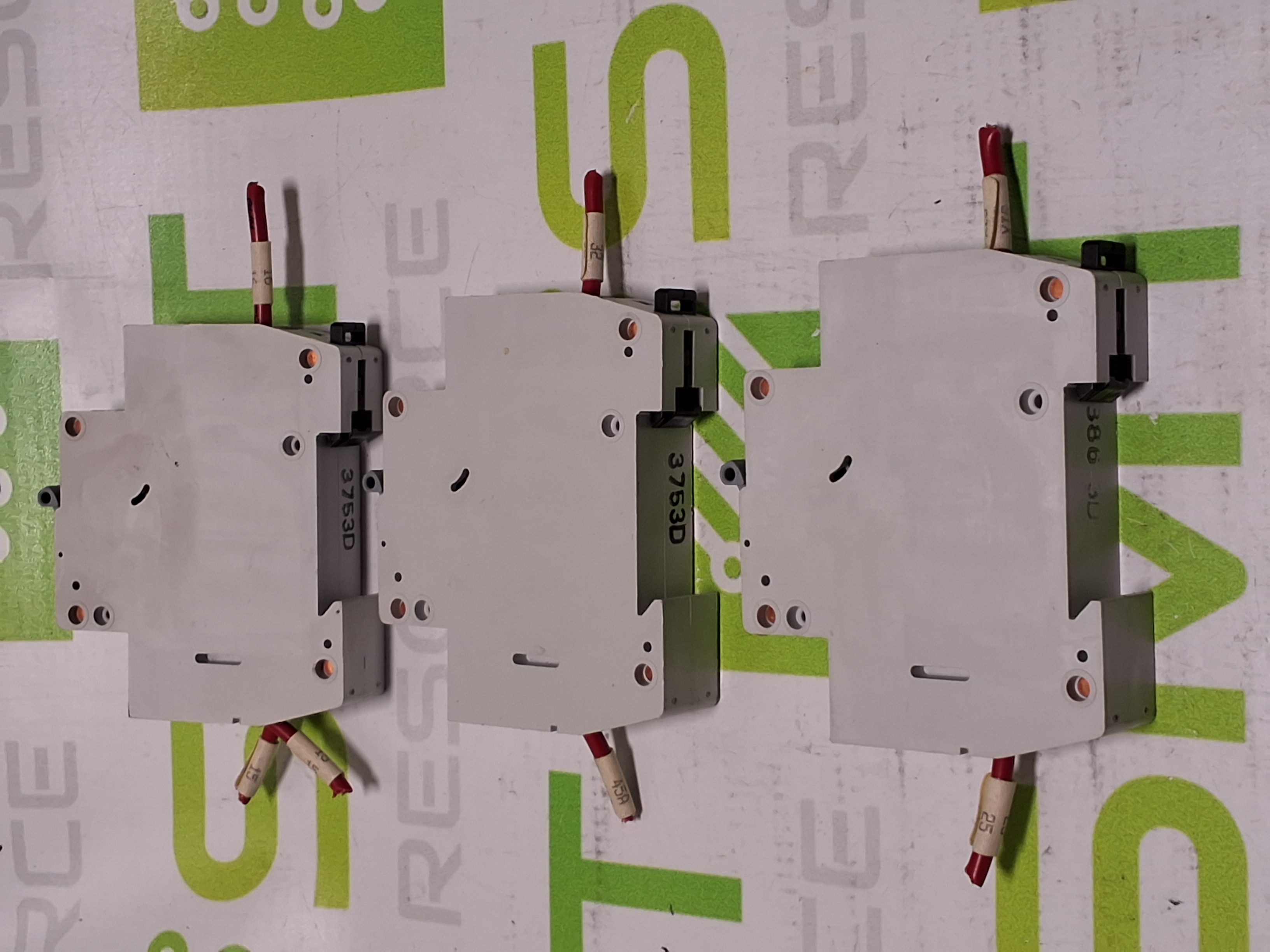 Used ALLEN-BRADLEY 1492-SP1D030 CIRCUIT BREAKER - LOT OF 3