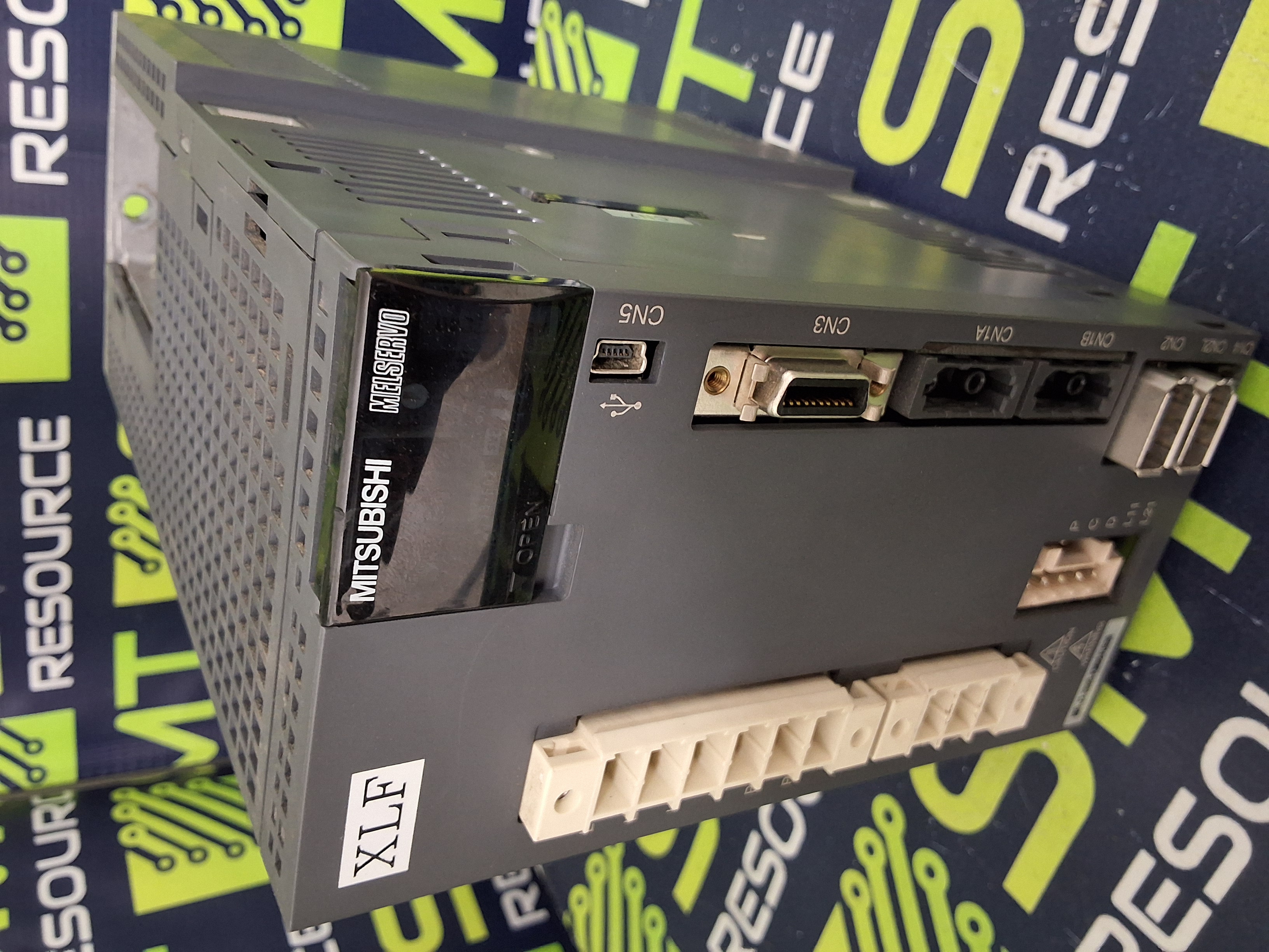 Used MITSUBISHI MR-J3-200B-KM084U606 AC SERVO DRIVE / AMPLIFIER - MELSERVO-J3 SERIES 2kW