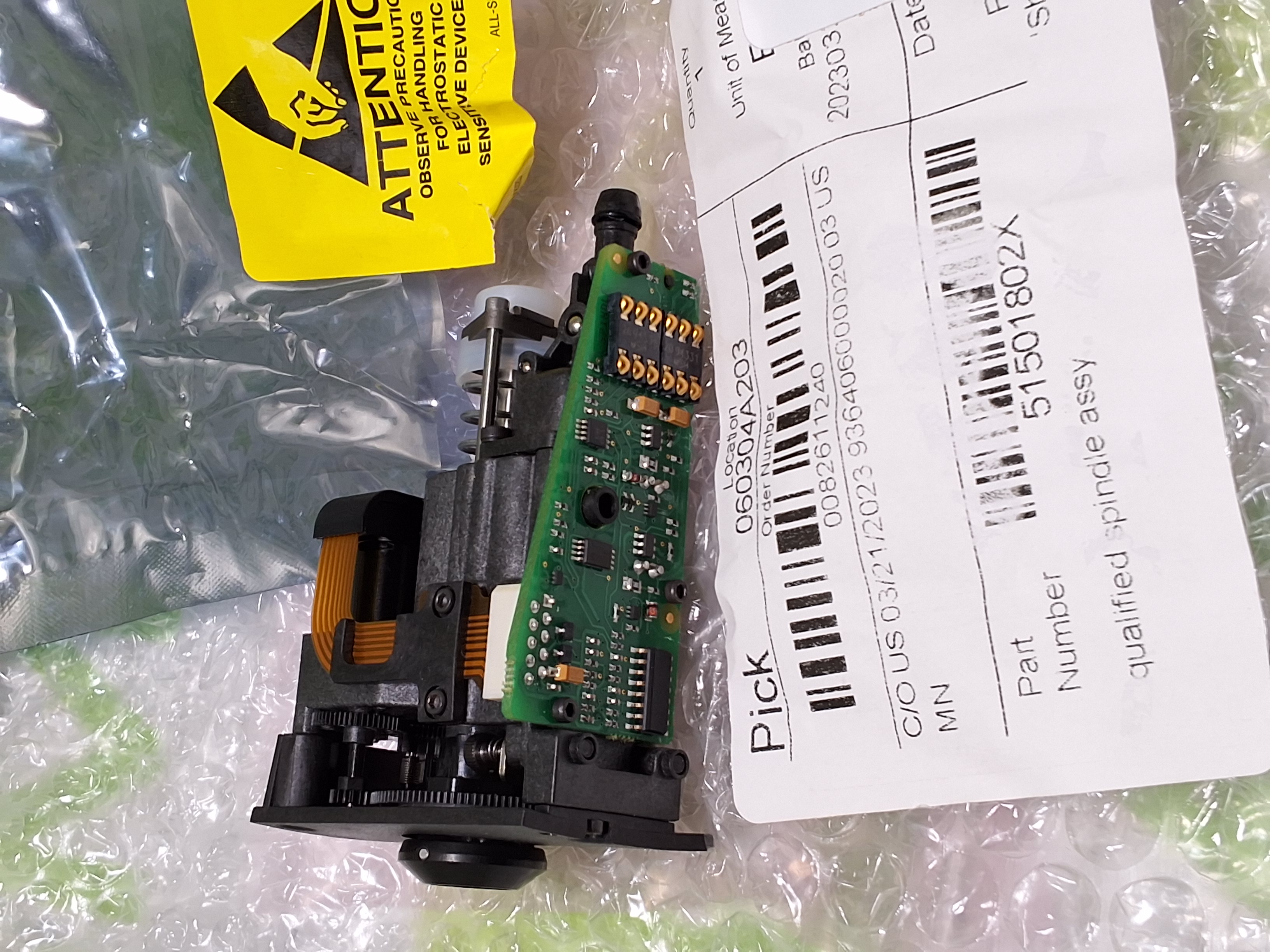 UNIVERSAL INSTRUMENTS 51501802X LIGHTNING HEAD HSC SPINDLE ASSEMBLY - BRAND NEW