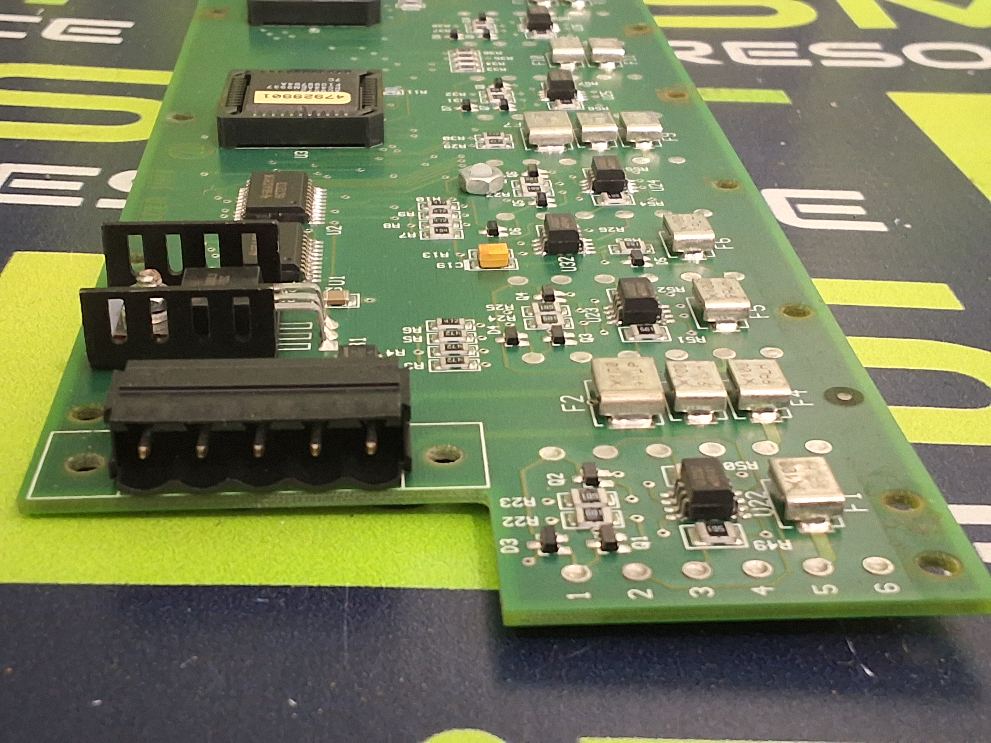 Used UNIVERSAL INSTRUMENTS 47817301 FEEDER INTERFACE PCA 47817202