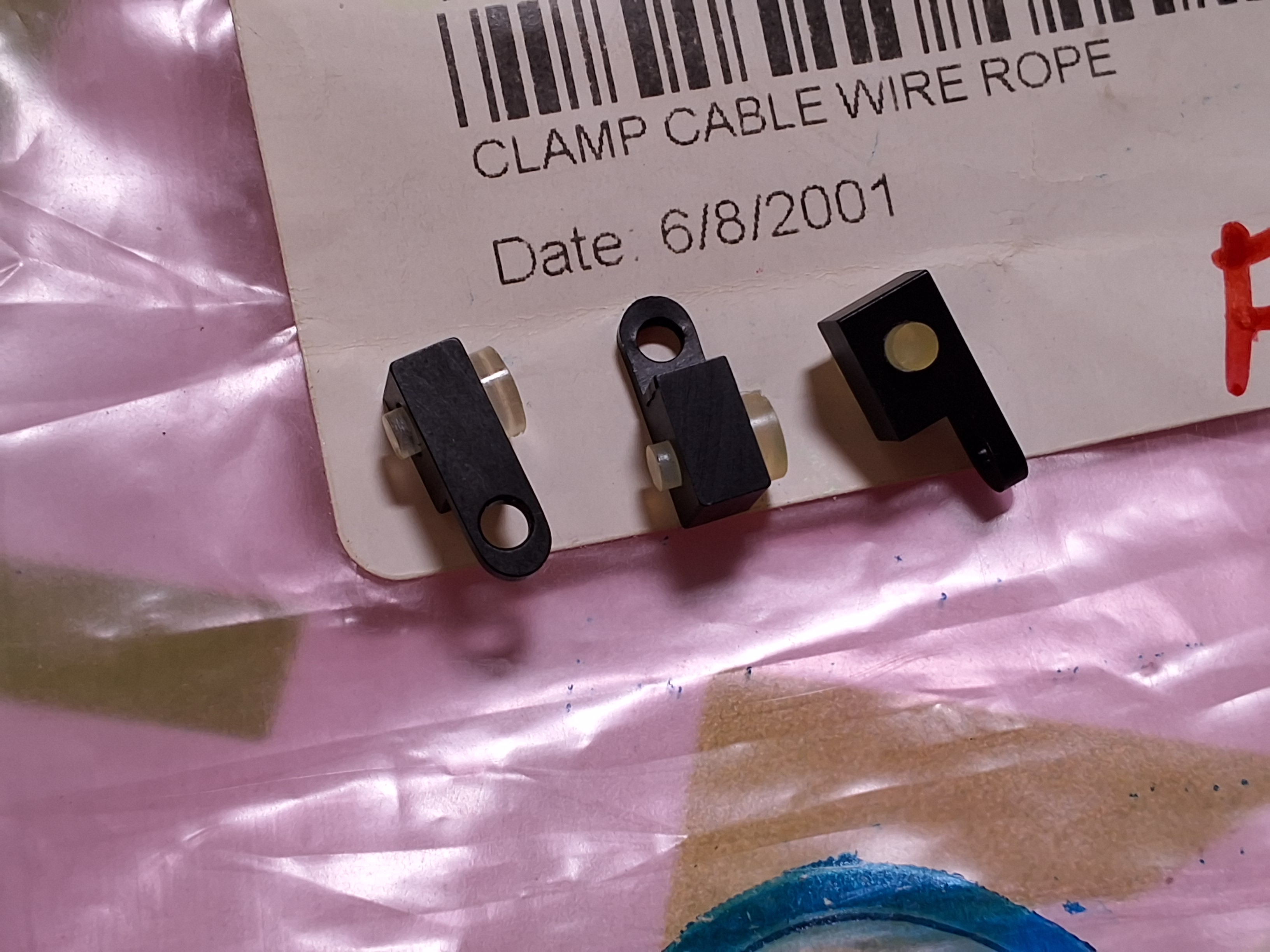 UNIVERSAL INSTRUMENTS 44326301 CLAMP CABLE WIRE ROPE - LOT OF 3 - NEW