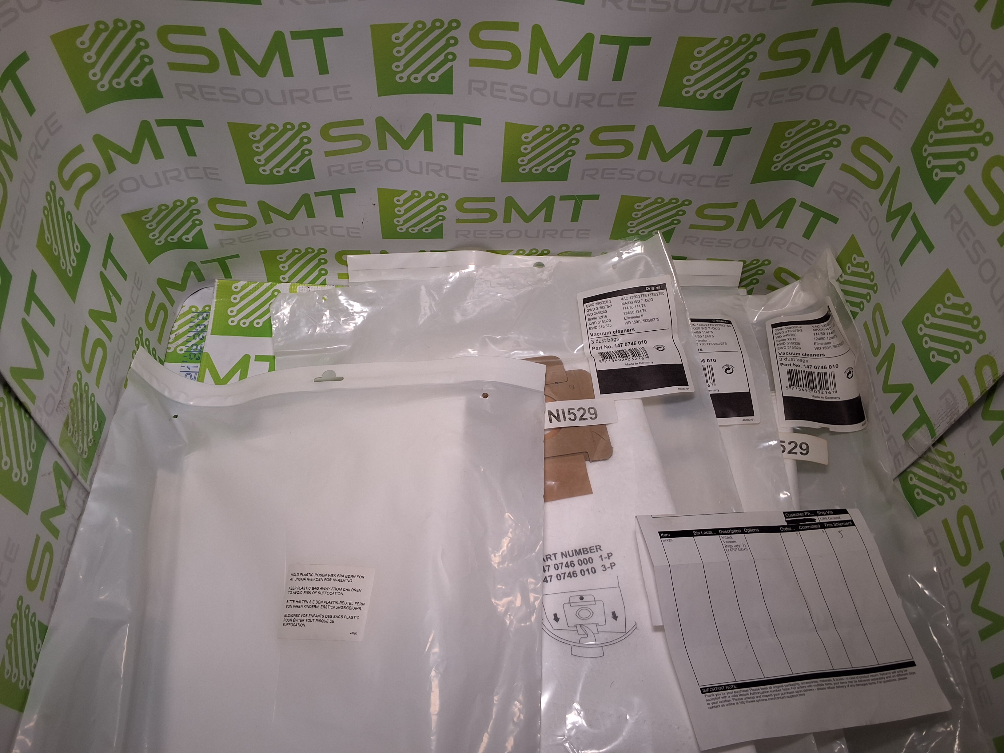 NILFISK 147 0746 010 WET/DRY VACUUM BAG 3 PACK - BRAND NEW