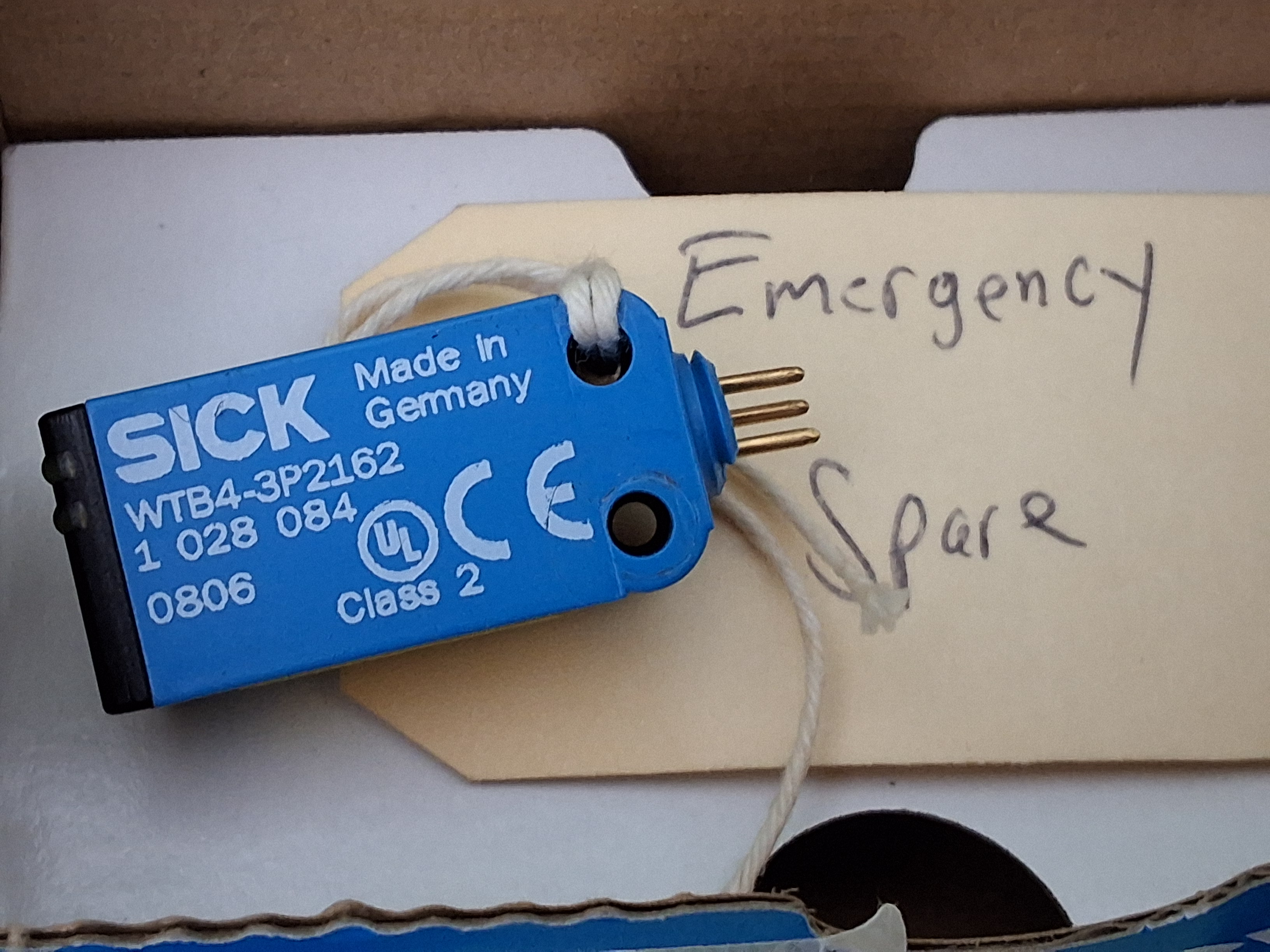 Used SICK WTB4-3P2162 PHOTOELECTRIC PROXIMITY SENSOR