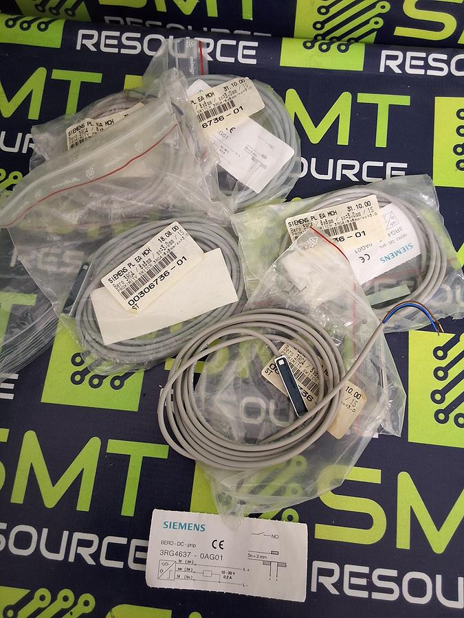 SIEMENS 3RG4637-0AG01 / 00306736-01 PROXIMITY SWITCH - BRAND NEW