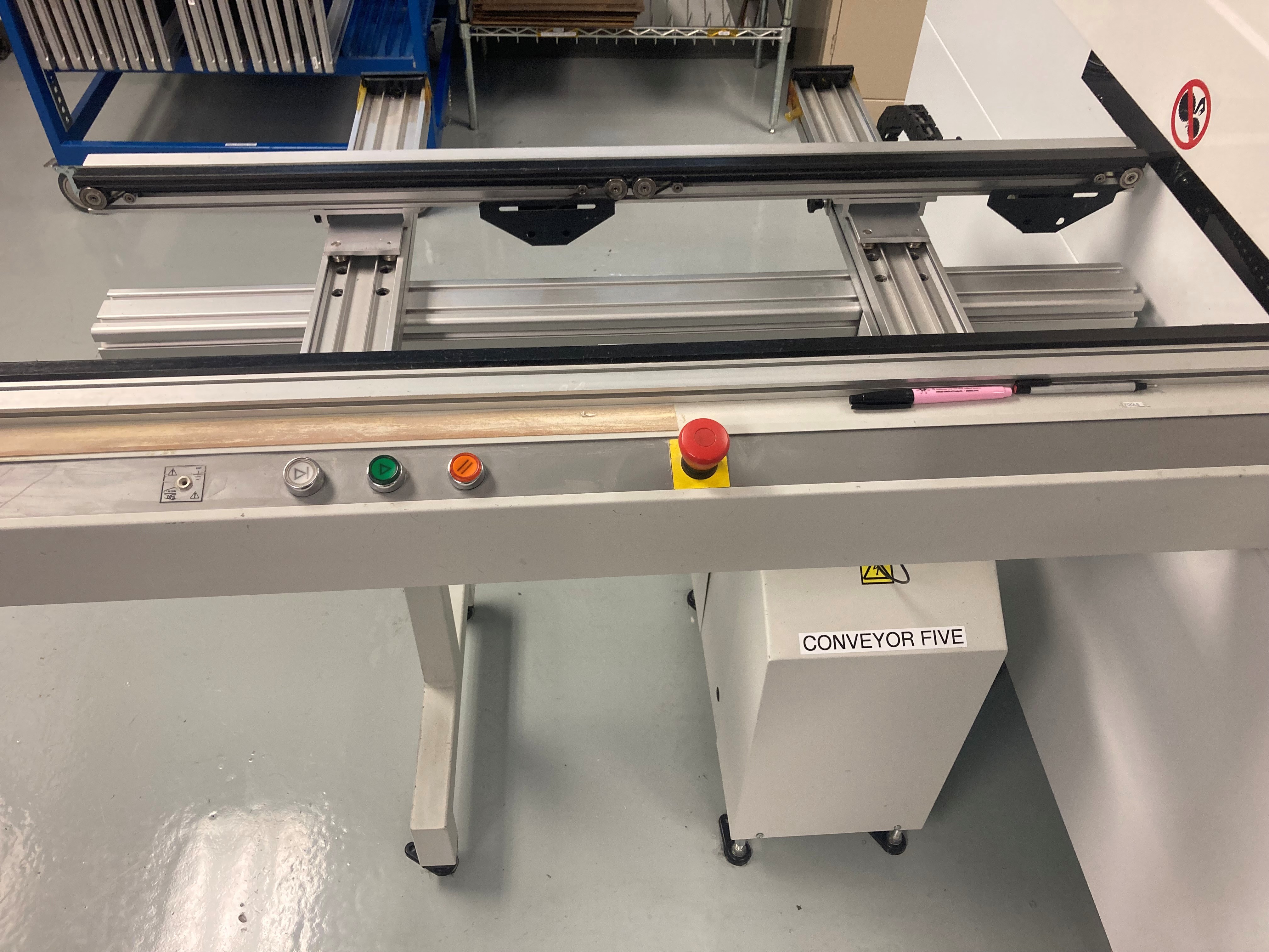 Used UIC 44" Conveyor