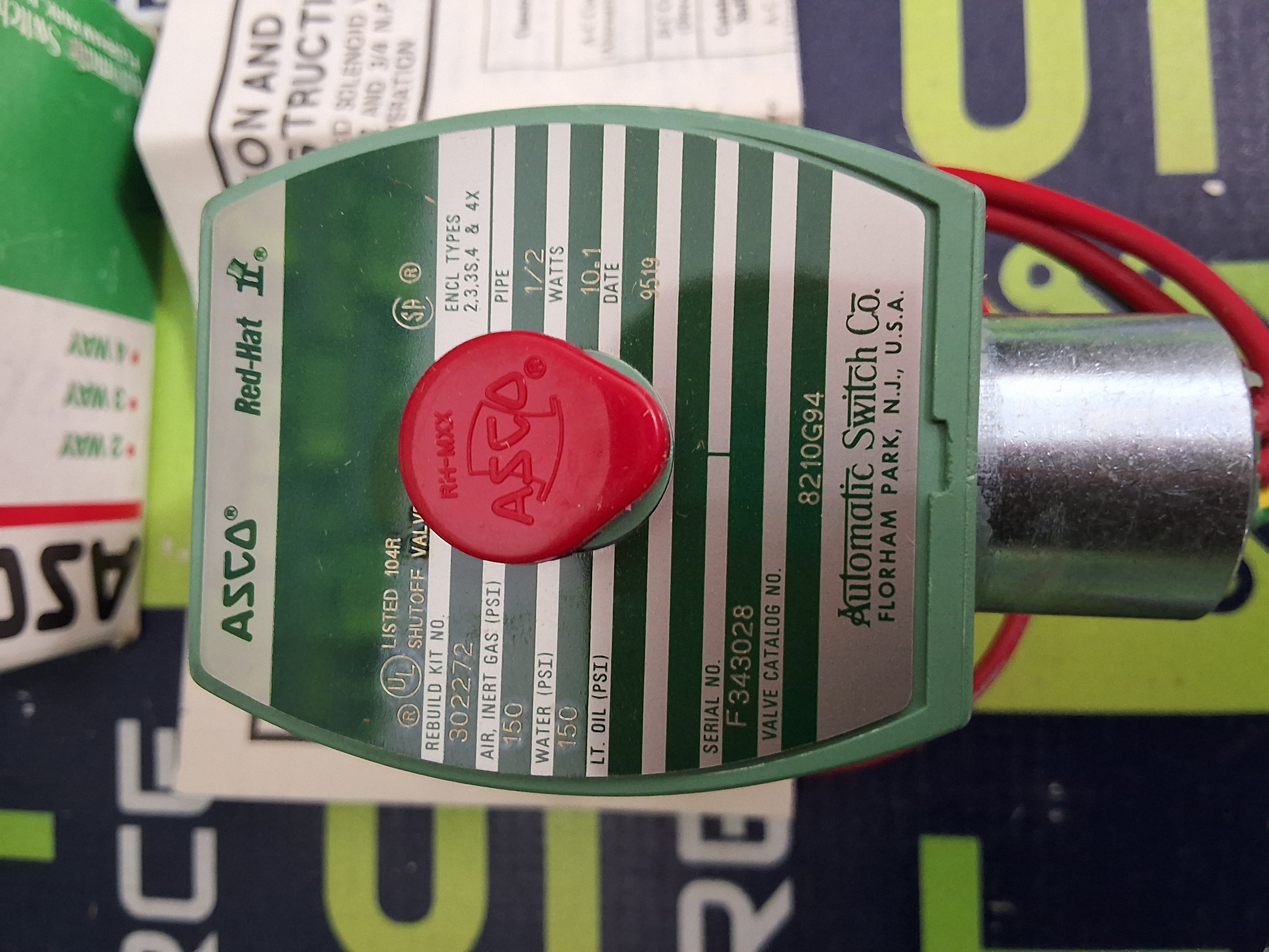 ASCO 8210G94 BRASS SOLENOID VALVE 150PSI - BRAND NEW