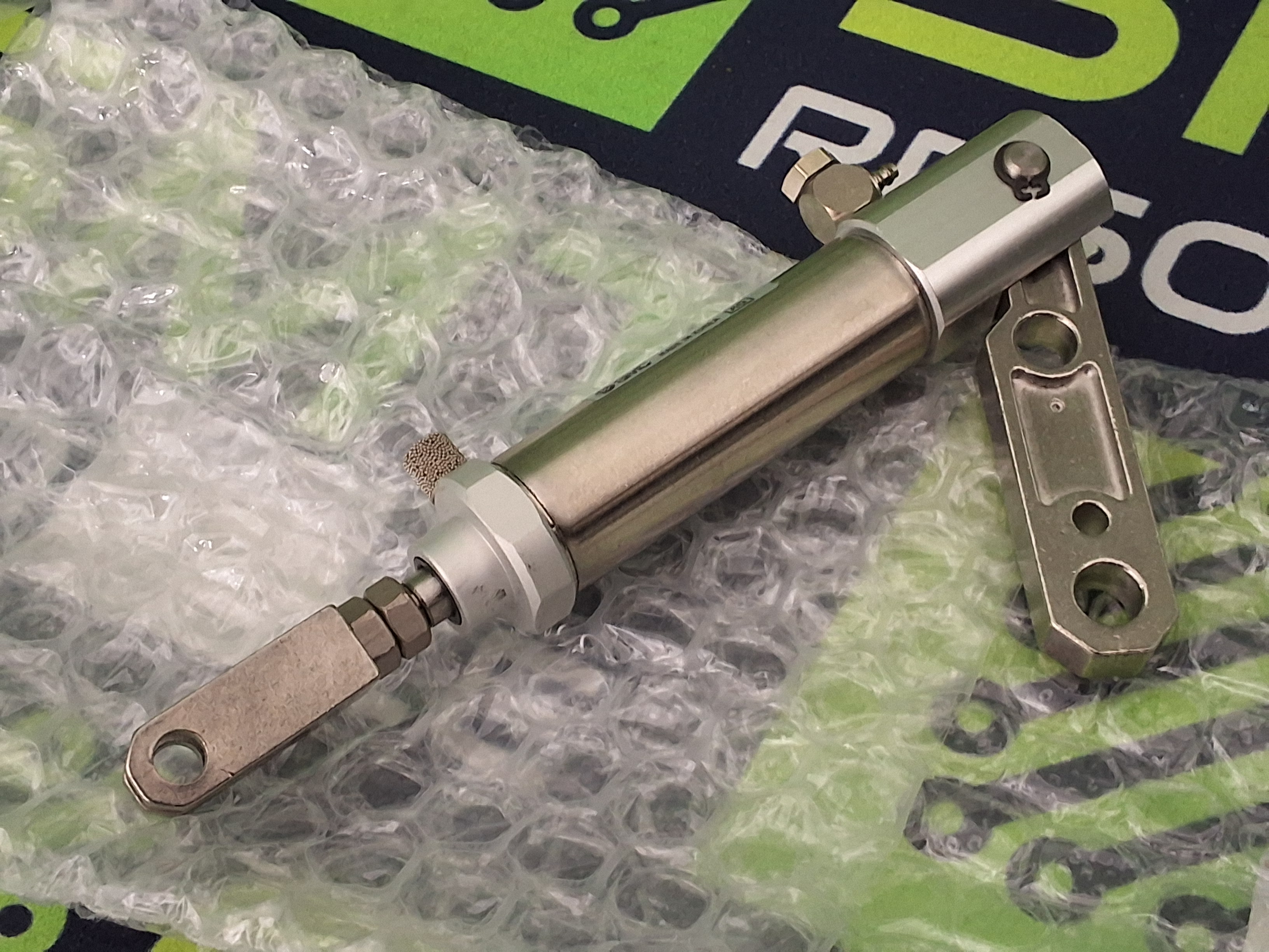 Used SMC CJ2D16-23.5-CJM PNEUMATIC AIR CYLINDER
