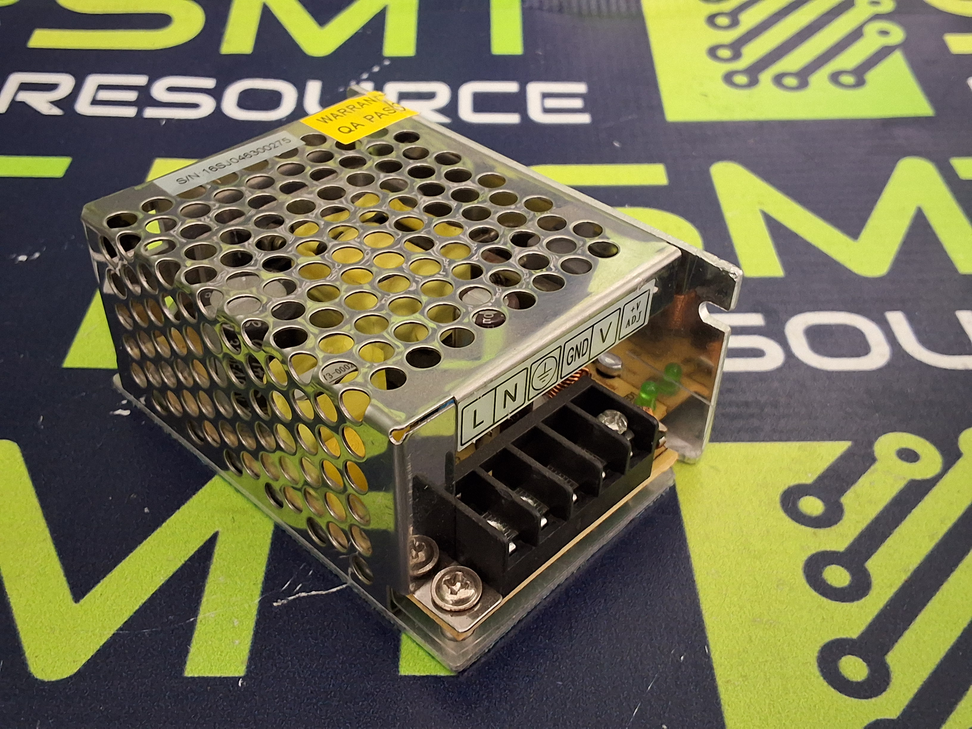 Used SHEN ZHEN SHAN JING F26-31S24 POWER SUPPLY 100-240V 0.6A 50/60Hz