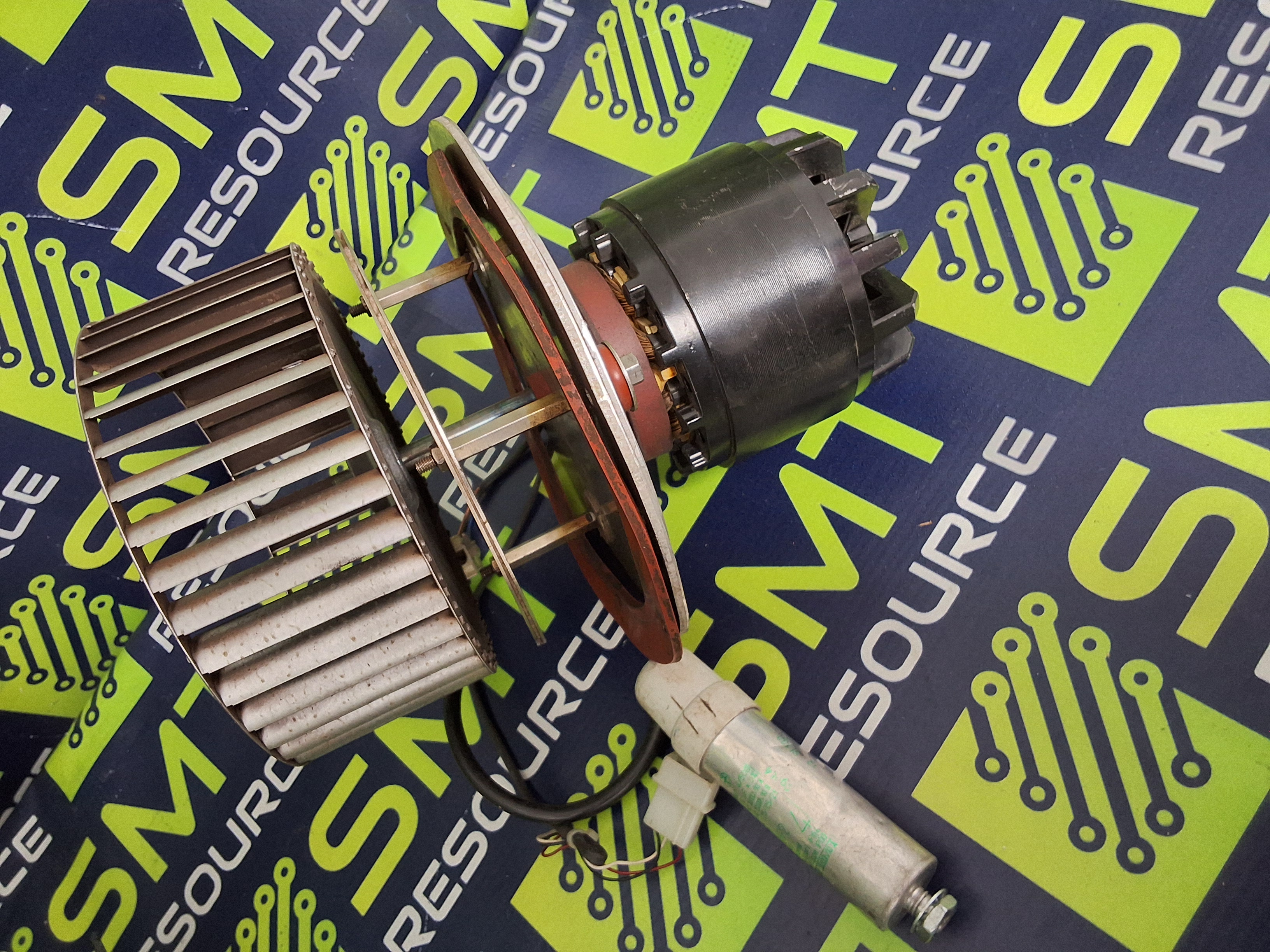 Used ELECTROVERT EBMPAPST R2E140-AQ03-12 SPEEDLINE BLOWER MOTOR 230V 50/60Hz 150W