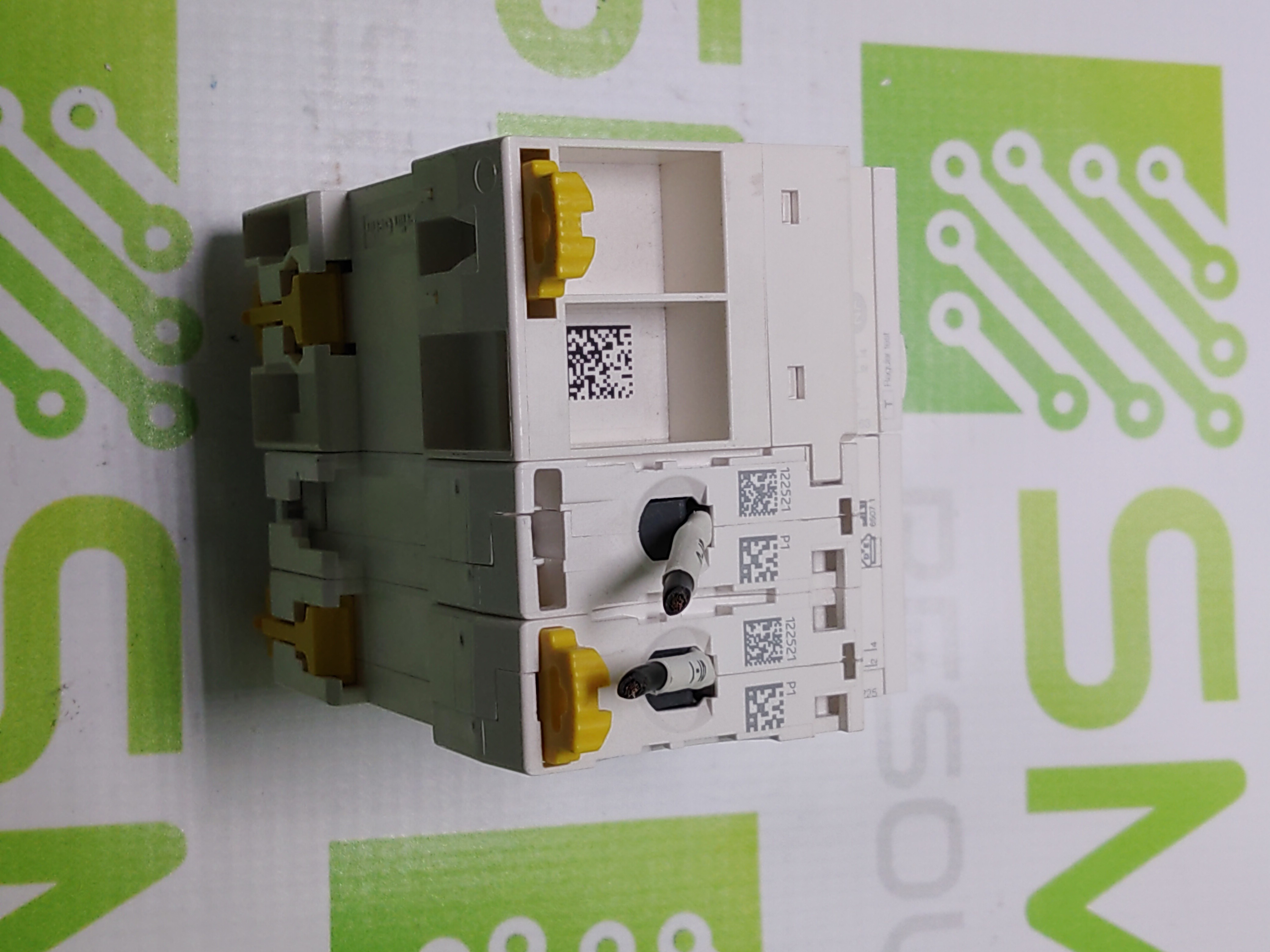 Used IC60N C 25A WITH VIGI IC60 EARTH LEAKAGE ADD ON BLOCK