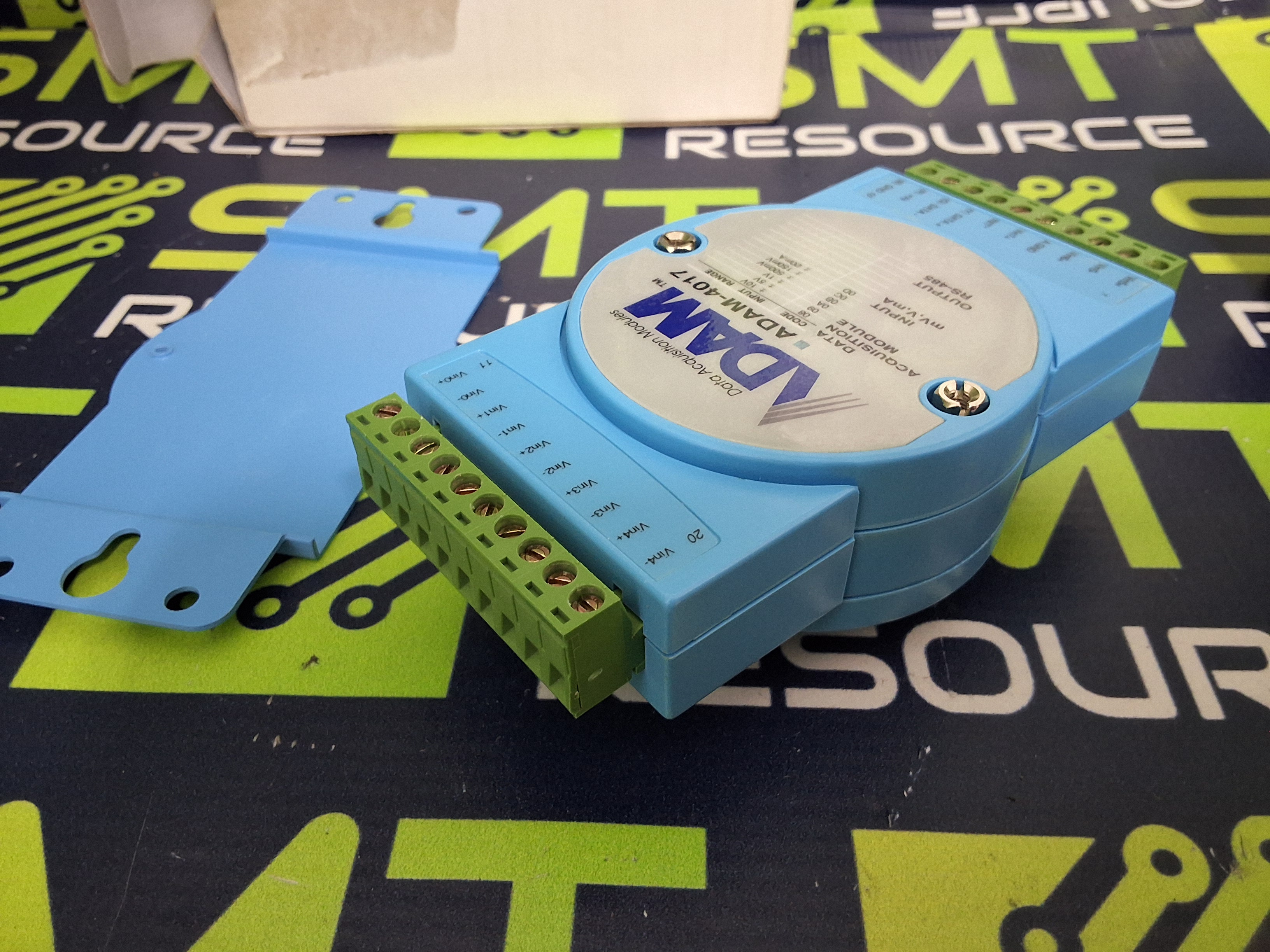 ADVANTECH ADAM-4017 8-CHANNEL ANALOG DATA ACQUISITION INPUT MODULE ADAM-4017-D - BRAND NEW