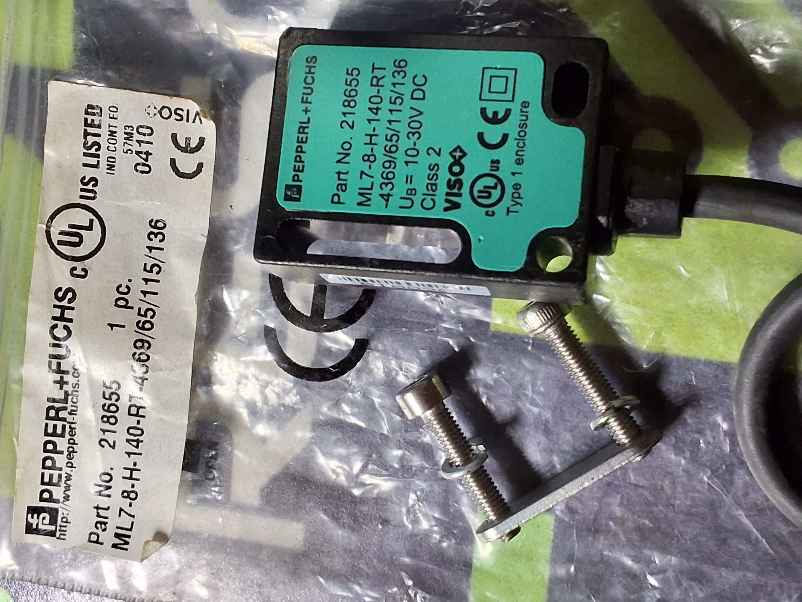 PEPPERL+FUCHS 218655 PHOTOSENSOR ML7-8-H-140-RT - BRAND NEW