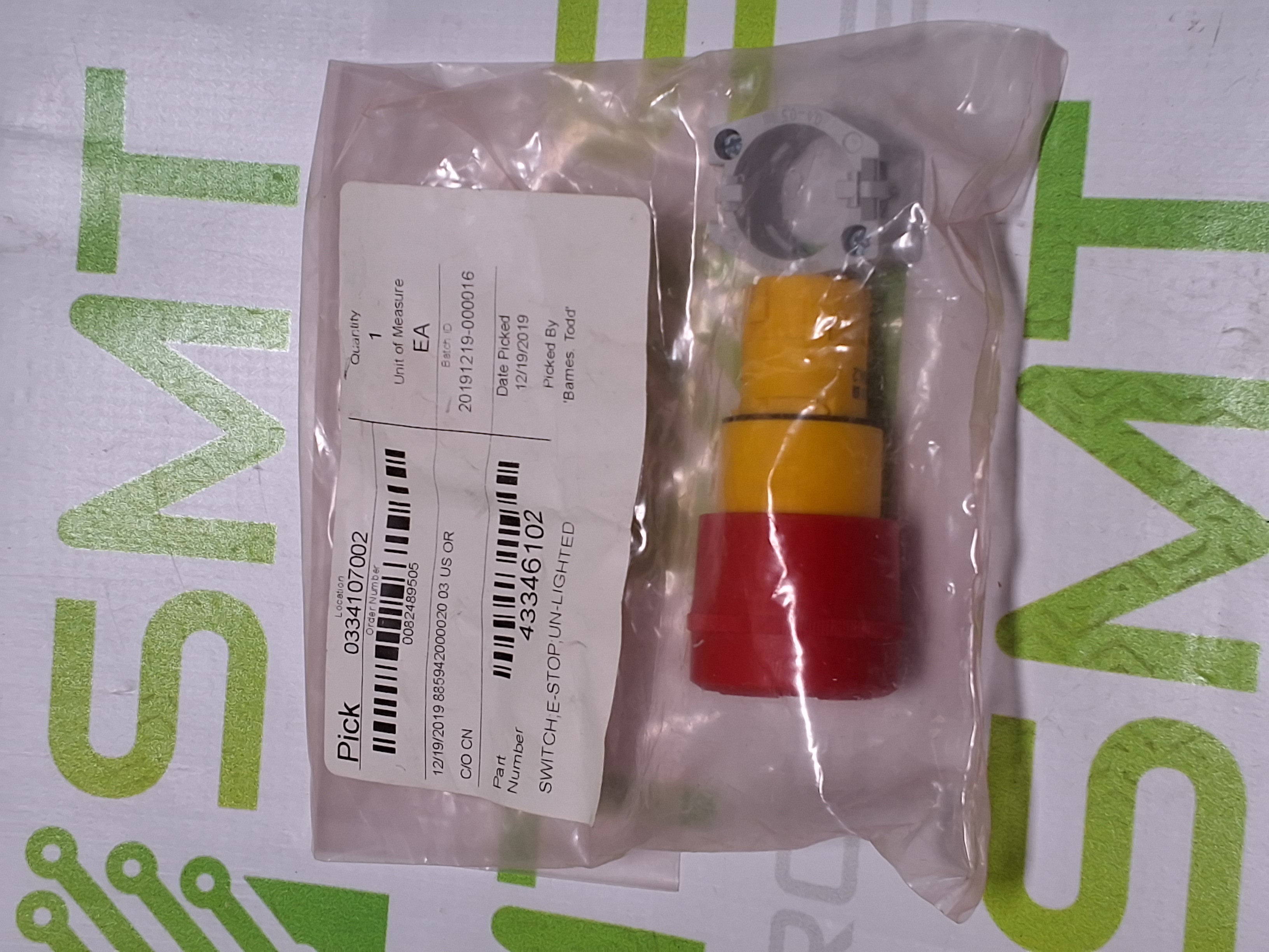 UNIVERSAL INSTRUMENTS 43346102 E-STOP SWITCH - BRAND NEW SEALED