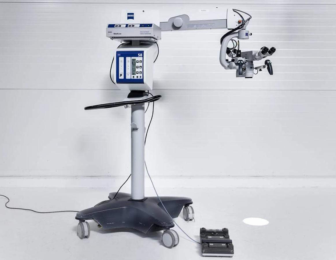 D'occasion MICROSCOPE CHIRURGICAL ZEISS OPMI VARIO S88