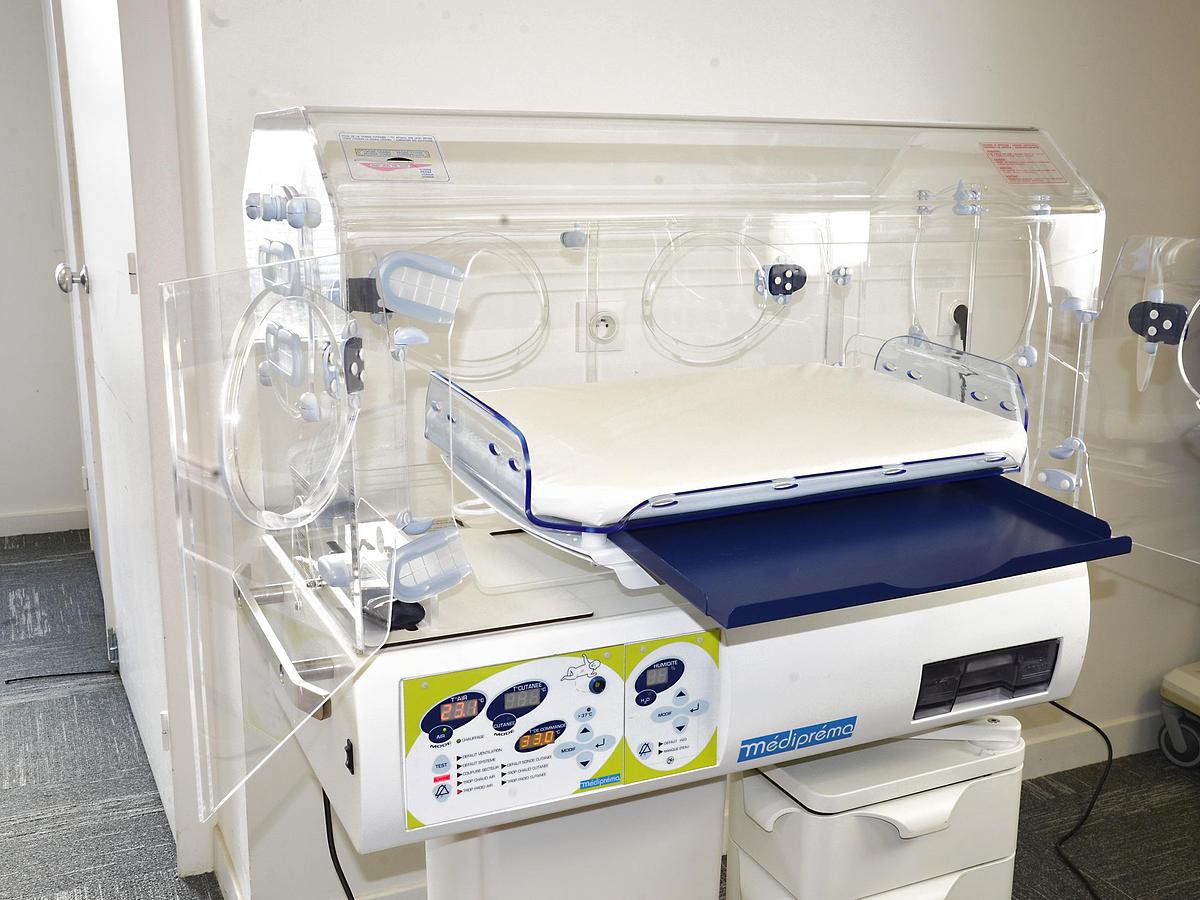 D'occasion INCUBATEUR MEDIPREMA MP5 ISIS ANNEE 2010