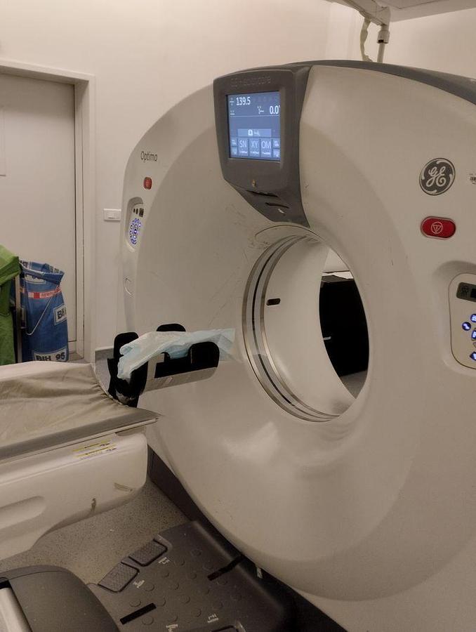 D'occasion SCANNER GE OPTIMA CT660