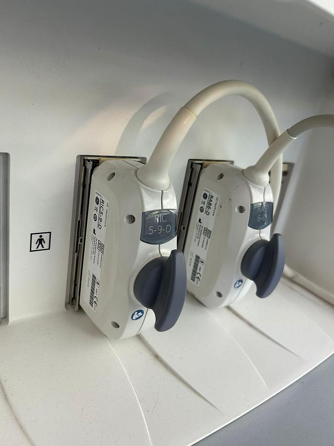 D'occasion ECHOGRAPHE VOLUSON E6 BT 13 