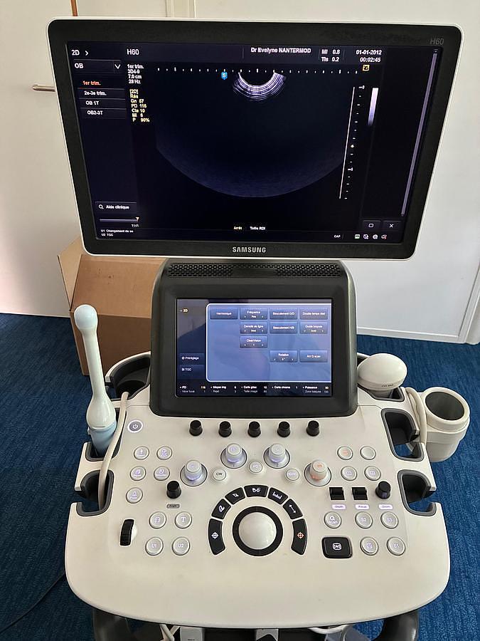 D'occasion ECHOGRAPHE SAMSUNG UGEO HS60